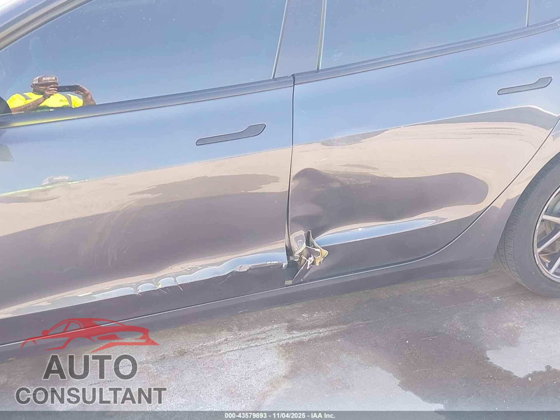 TESLA MODEL 3 2019 - 5YJ3E1EA2KF331303