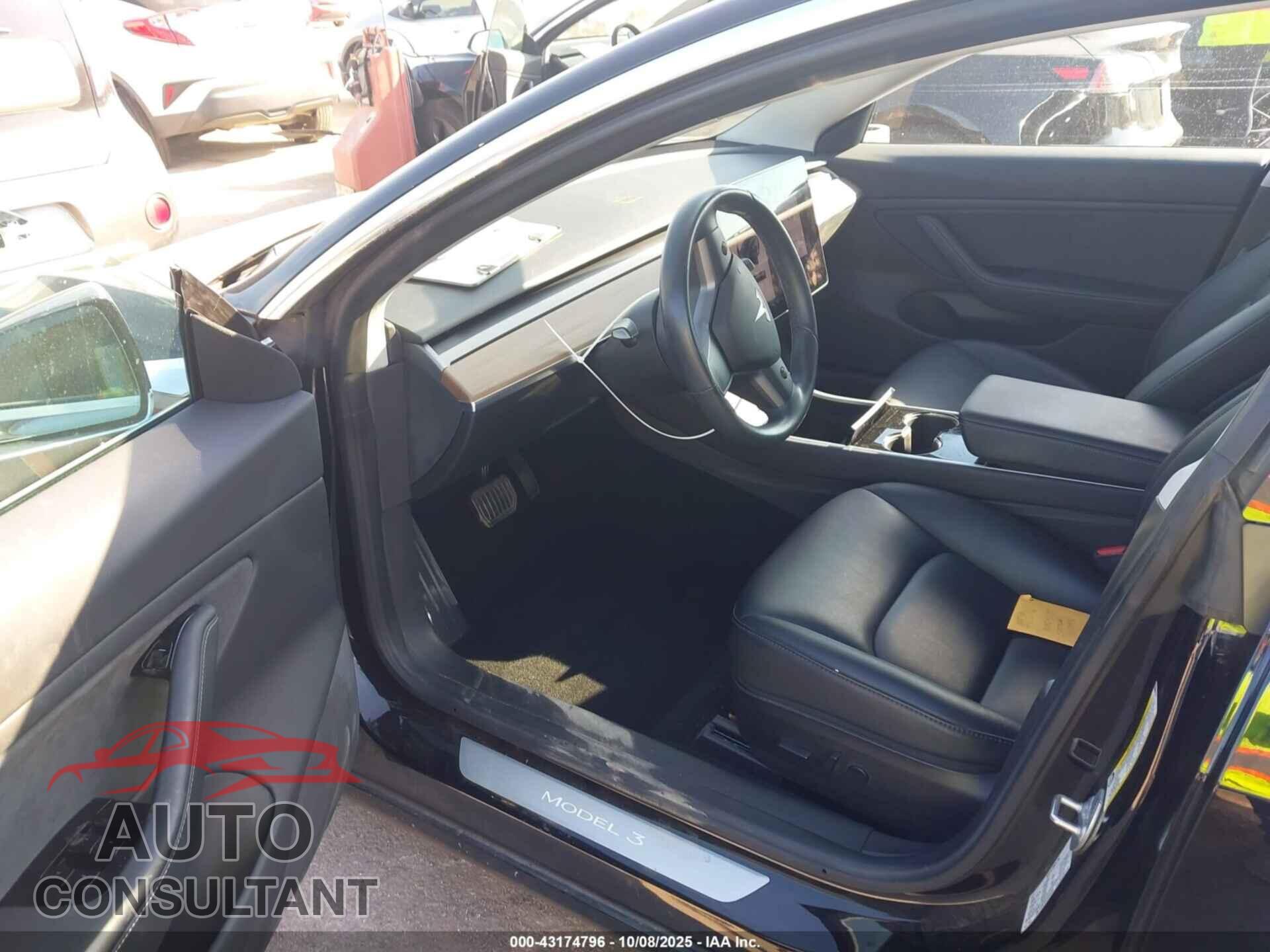 TESLA MODEL 3 2019 - 5YJ3E1EA7KF313203