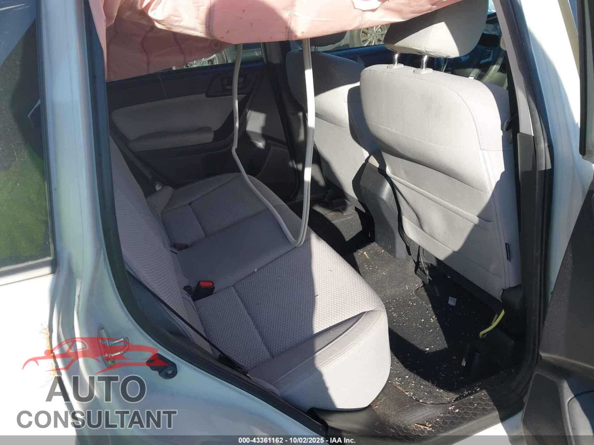 SUBARU FORESTER 2018 - JF2SJAEC0JH431084