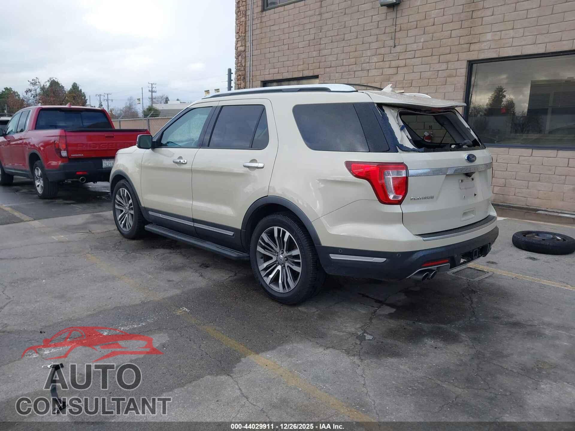 FORD EXPLORER 2018 - 1FM5K8HT1JGB18429