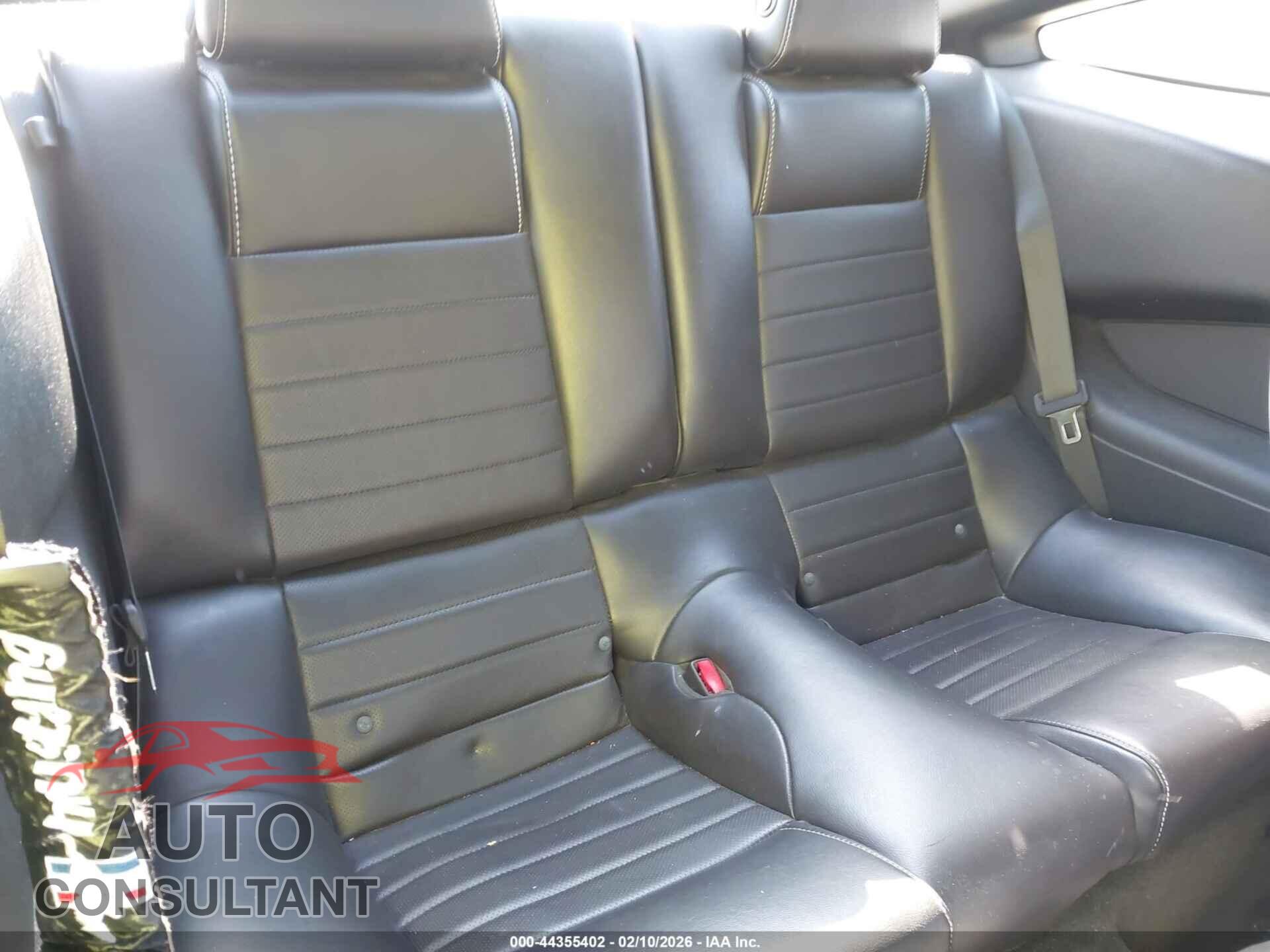 FORD MUSTANG 2014 - 1ZVBP8AM1E5243473