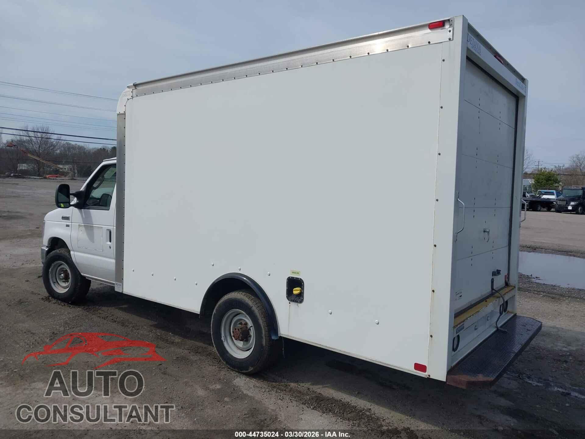 FORD E-350 CUTAWAY 2017 - 1FDWE3F64HDC66498