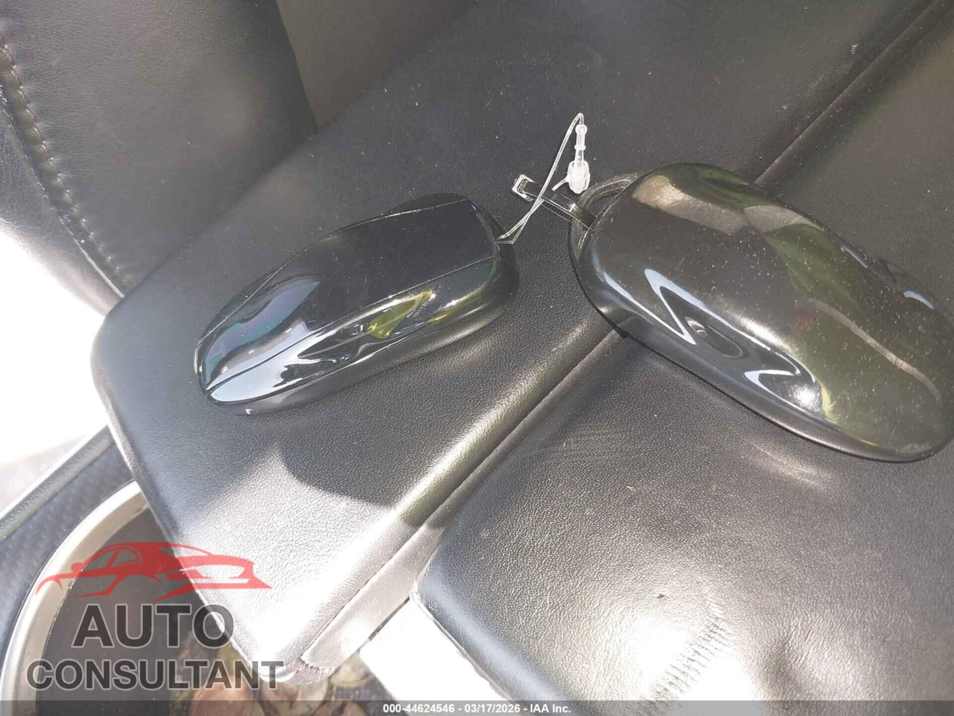 TESLA MODEL S 2015 - 5YJSA1S21FF084849