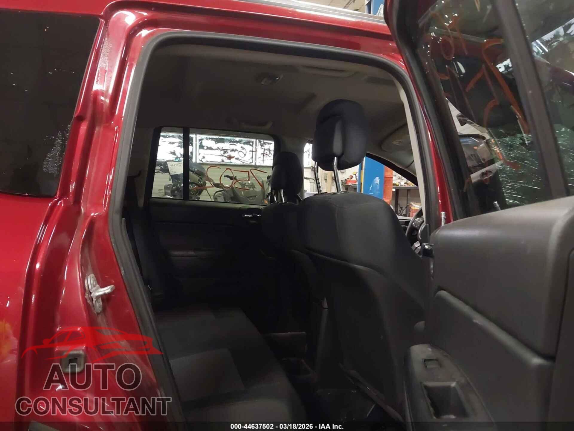 JEEP COMPASS 2012 - 1C4NJDBB3CD638068
