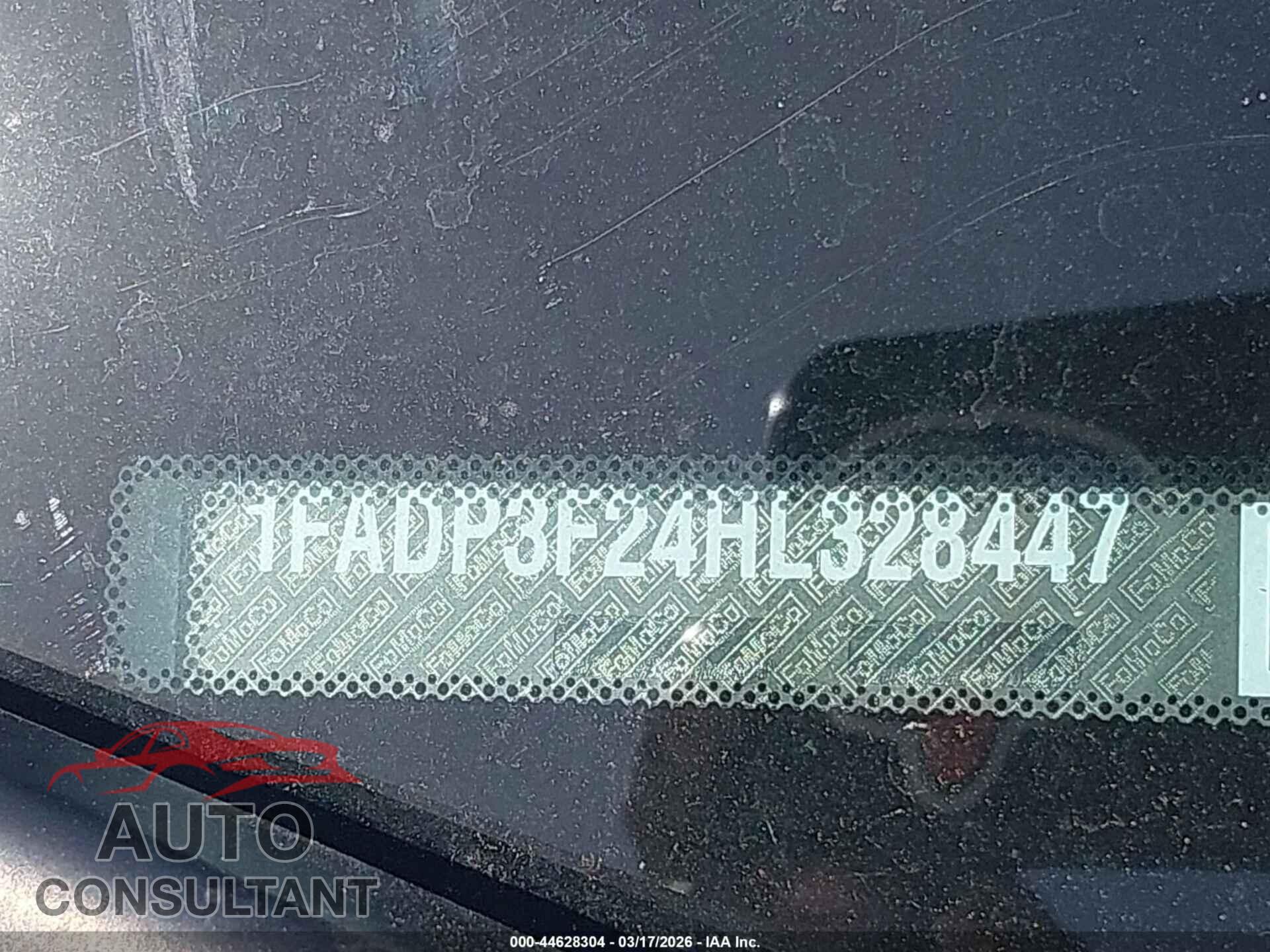 FORD FOCUS 2017 - 1FADP3F24HL328447