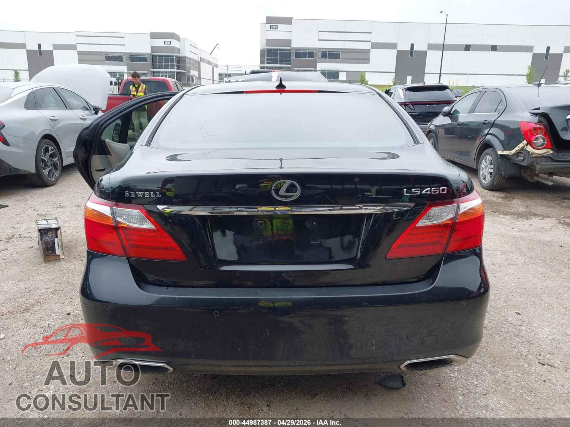 LEXUS LS 460 2011 - JTHBL5EF5B5107446