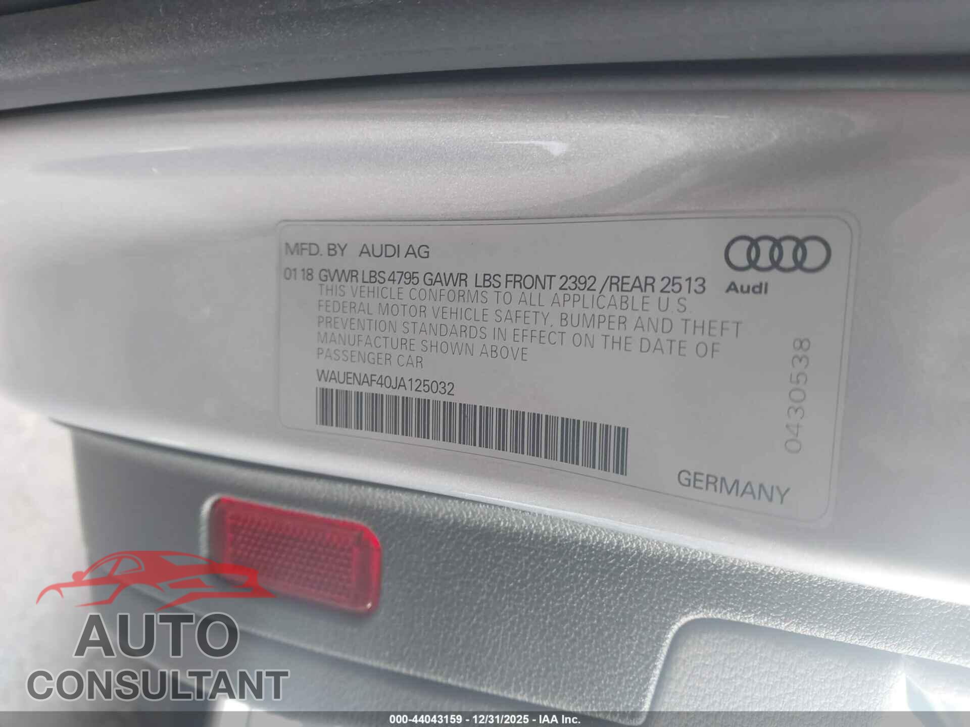 AUDI A4 2018 - WAUENAF40JA125032