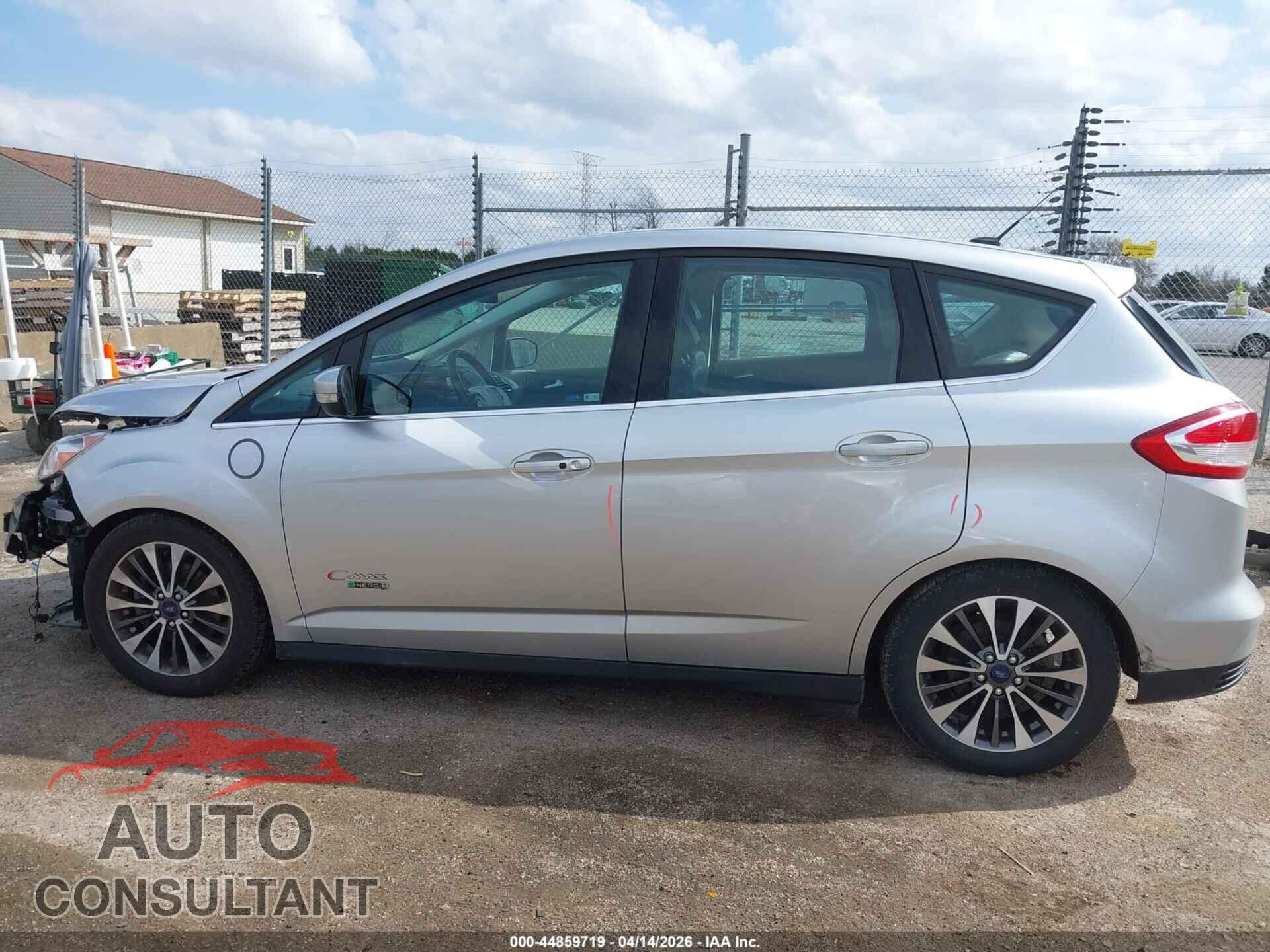 FORD C-MAX ENERGI 2017 - 1FADP5FU3HL110447