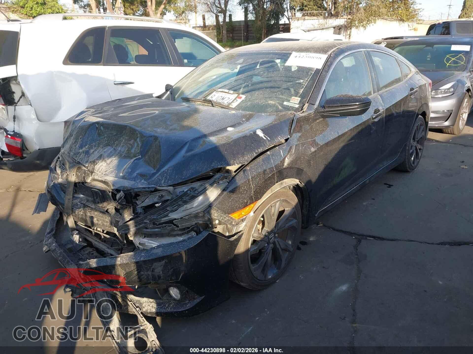 HONDA CIVIC 2019 - 2HGFC2F84KH525718