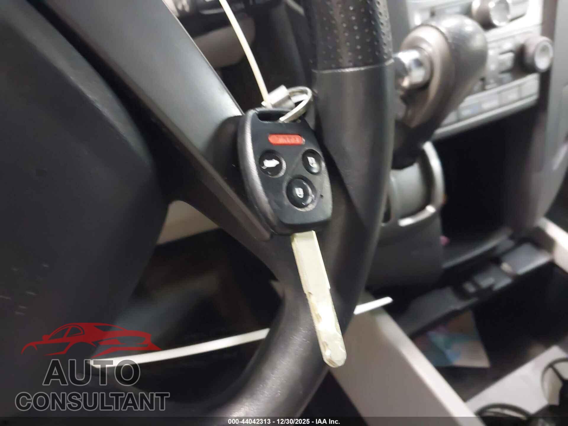 HONDA PILOT 2013 - 5FNYF4H47DB074264