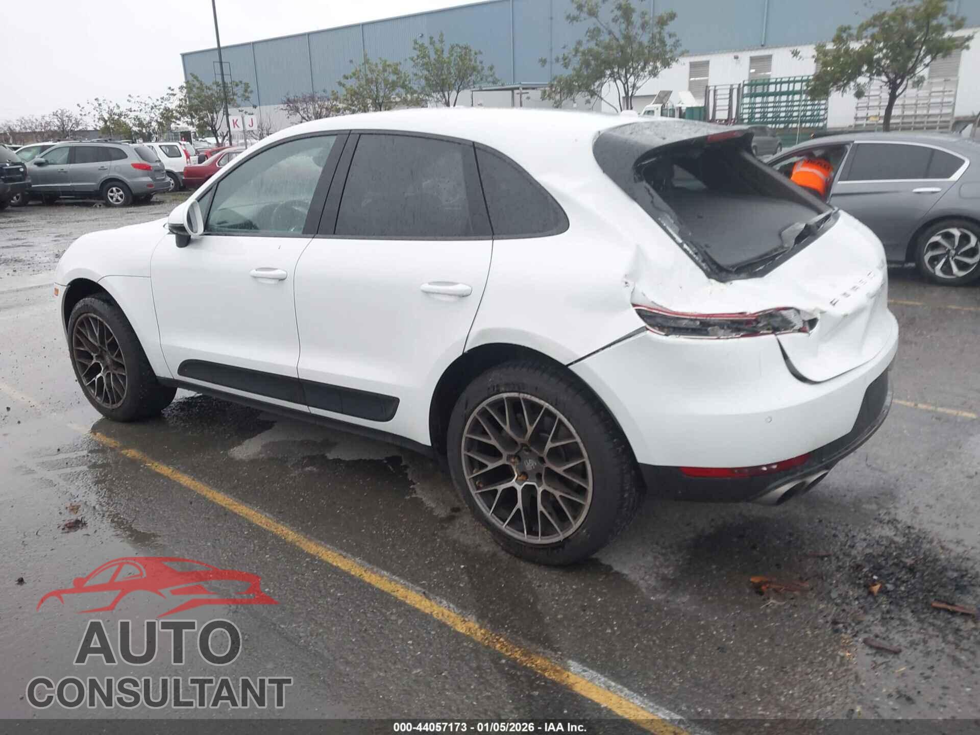 PORSCHE MACAN 2015 - WP1AB2A57FLB41271