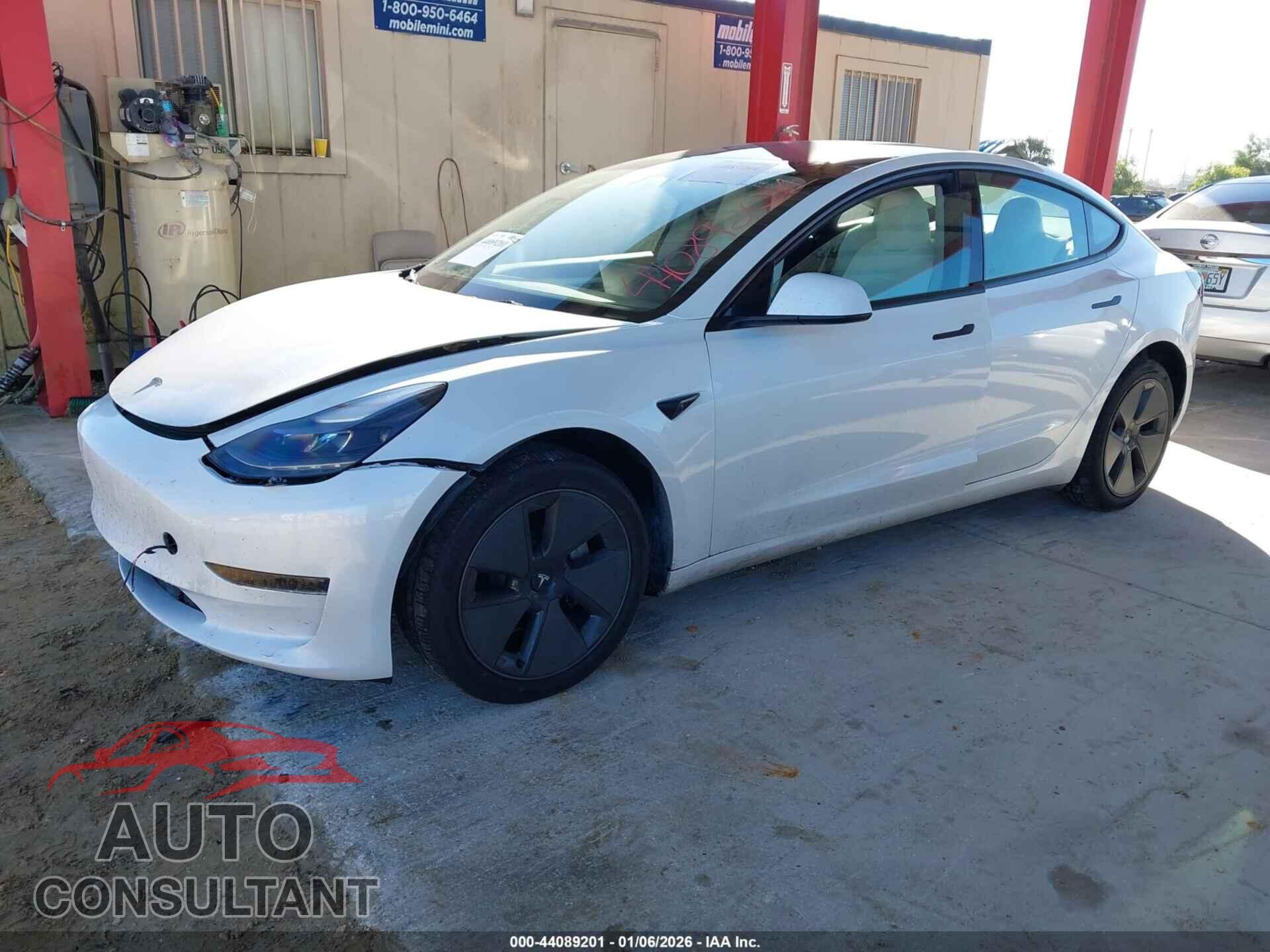 TESLA MODEL 3 2023 - 5YJ3E1EA5PF574272