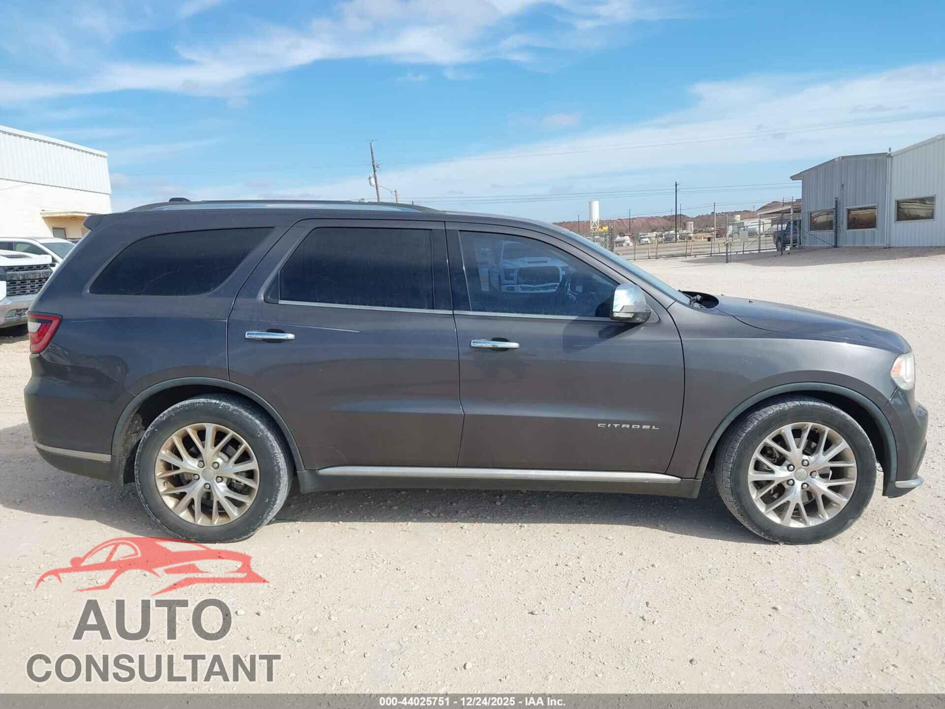 DODGE DURANGO 2015 - 1C4SDHET9FC789092