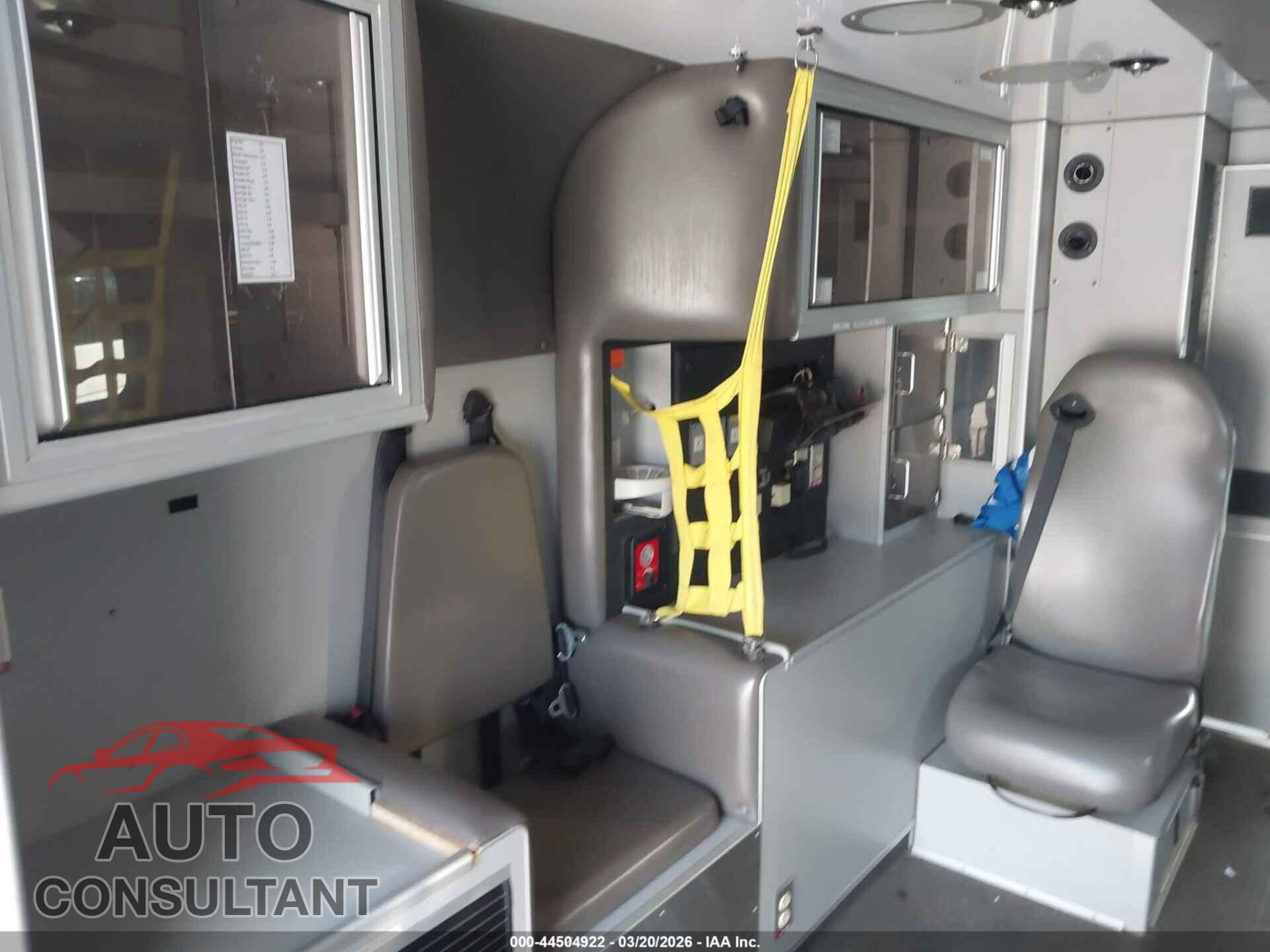 FORD E-450 CUTAWAY 2011 - 1FDXE4FSXBDA45552