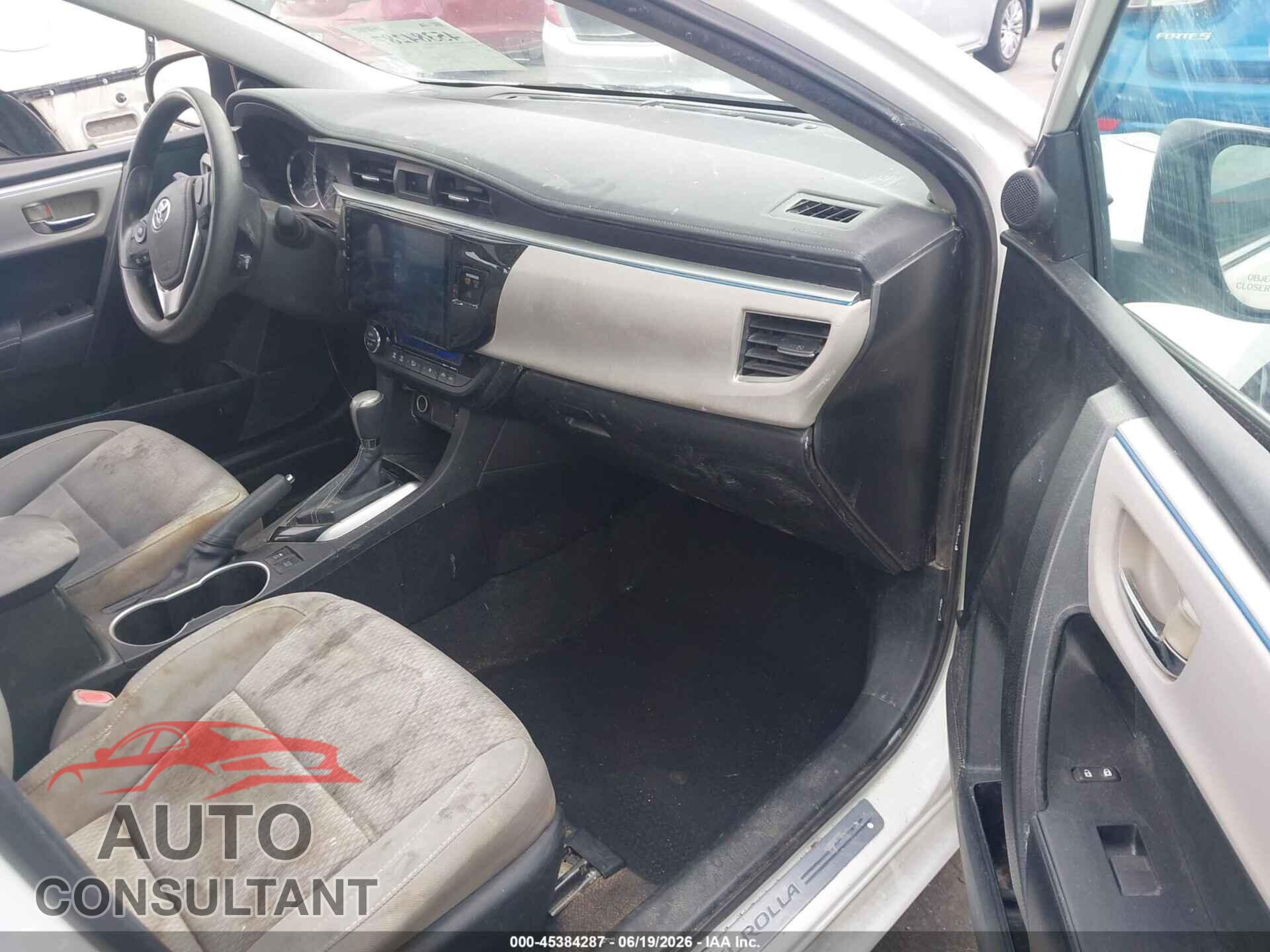 TOYOTA COROLLA 2015 - 5YFBPRHE4FP192546