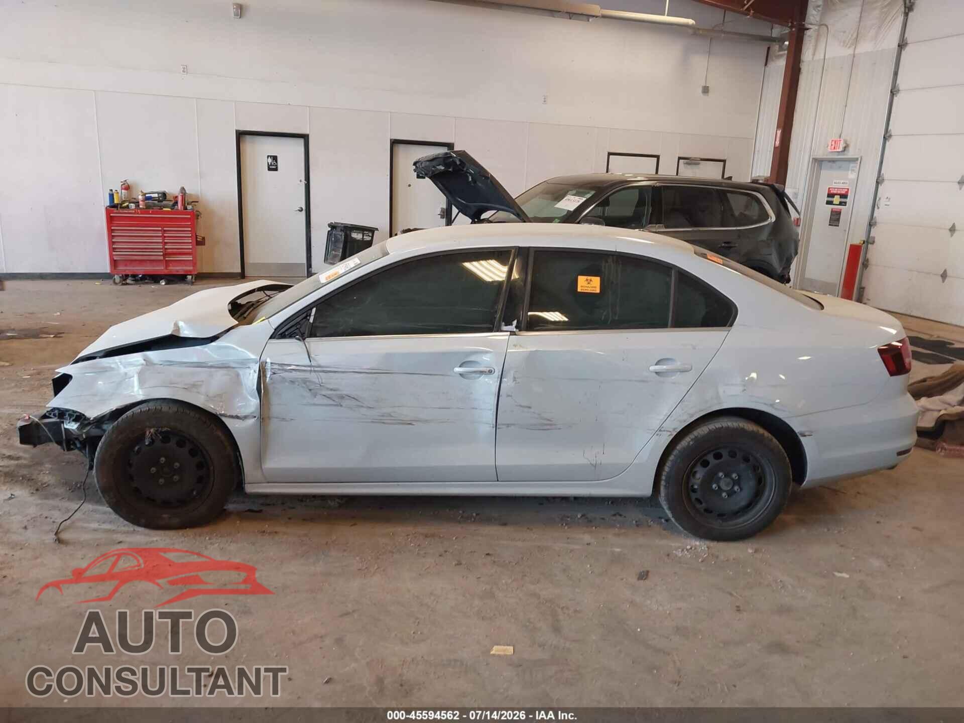 VOLKSWAGEN JETTA 2017 - 3VW2B7AJ1HM350911