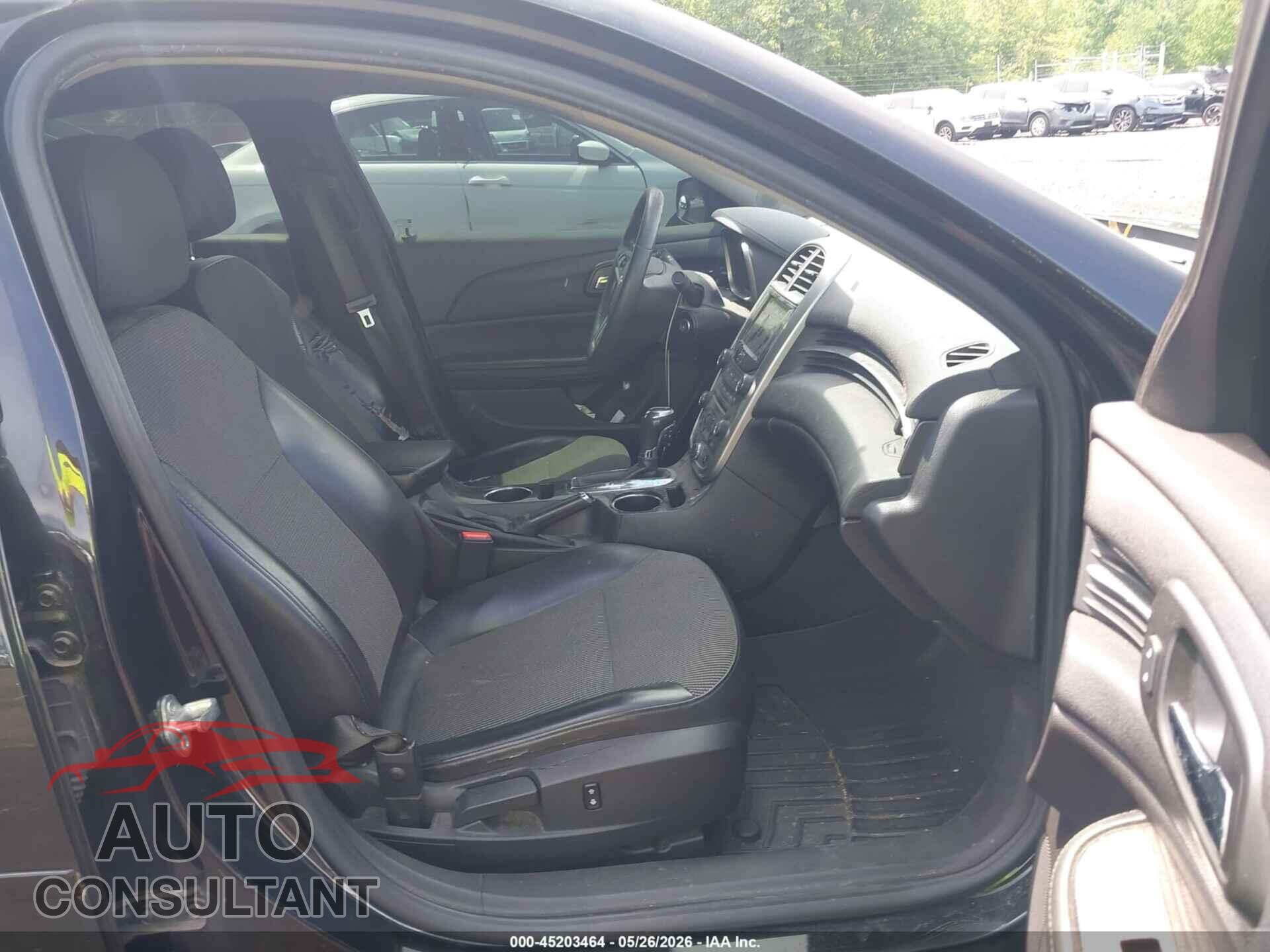 CHEVROLET MALIBU 2015 - 1G11C5SLXFF129099