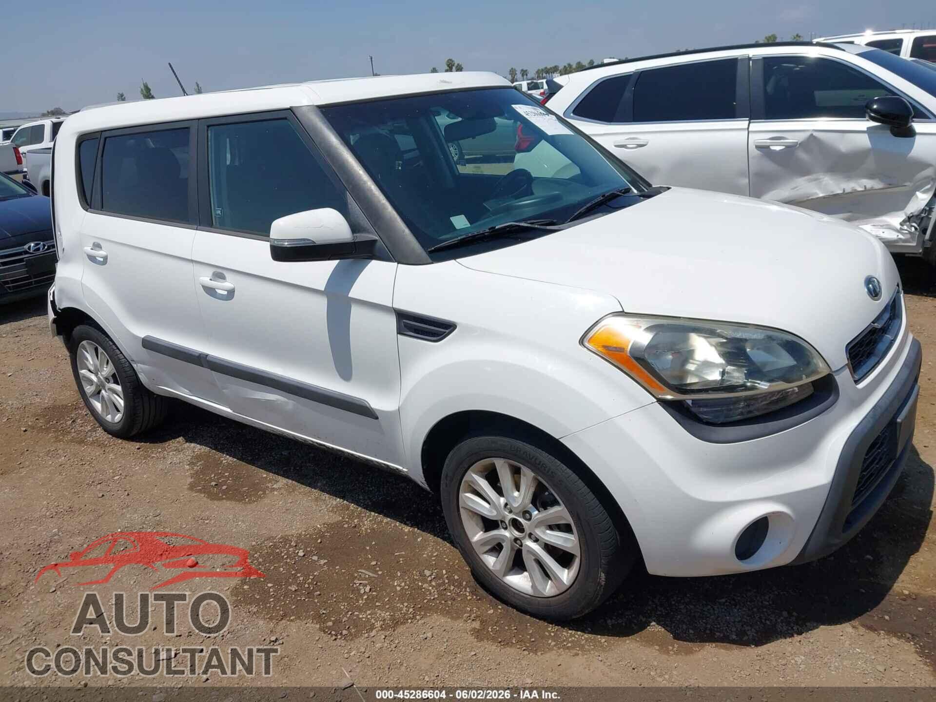 KIA SOUL 2013 - KNDJT2A62D7498810