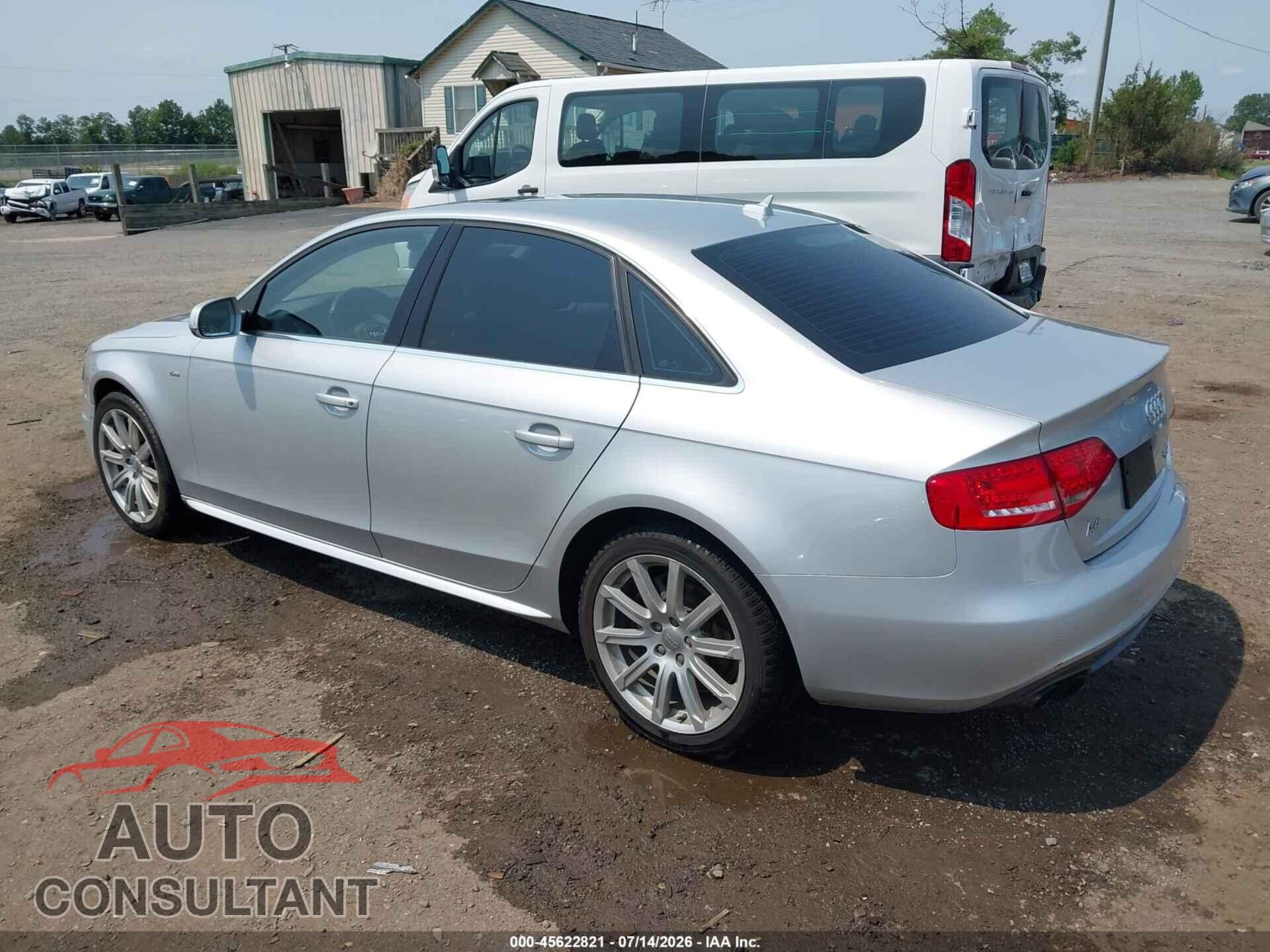 AUDI A4 2012 - WAUFFAFL6CA090783