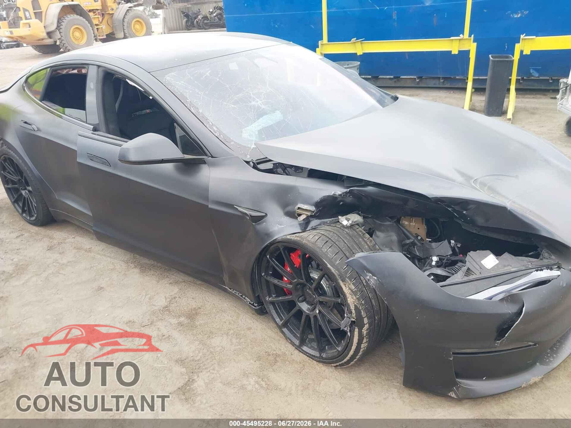 TESLA MODEL S 2024 - 5YJSA1E69RF540969