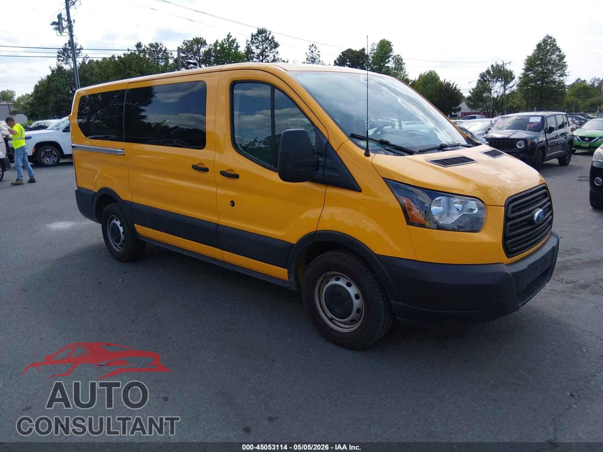 FORD TRANSIT-150 2019 - 1FMZK1YM5KKB32009