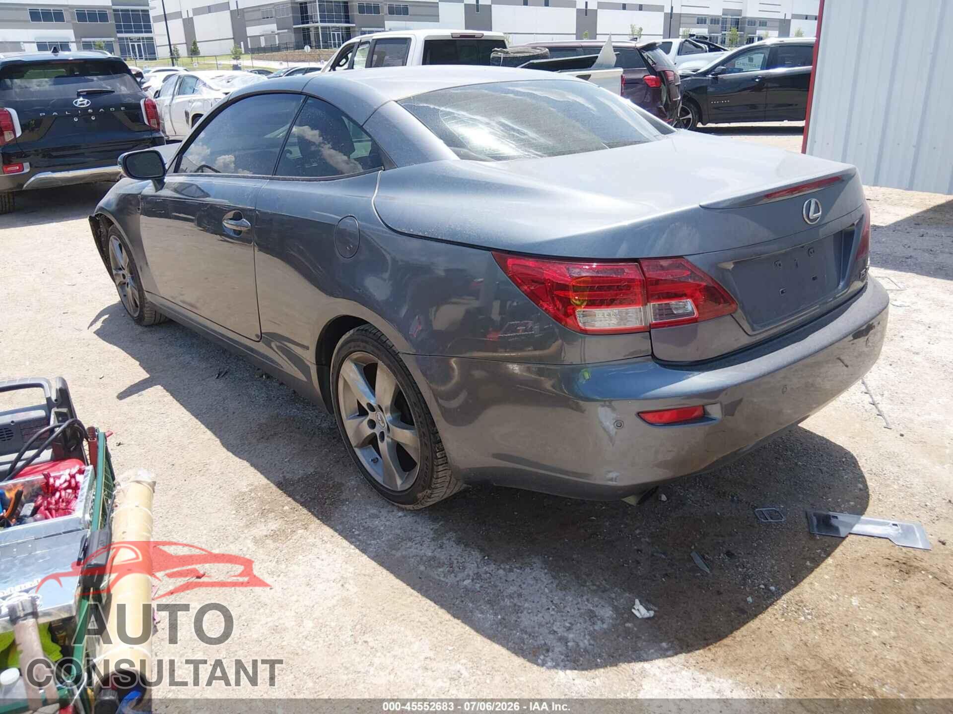 LEXUS IS 250C 2012 - JTHFF2C26C2521507