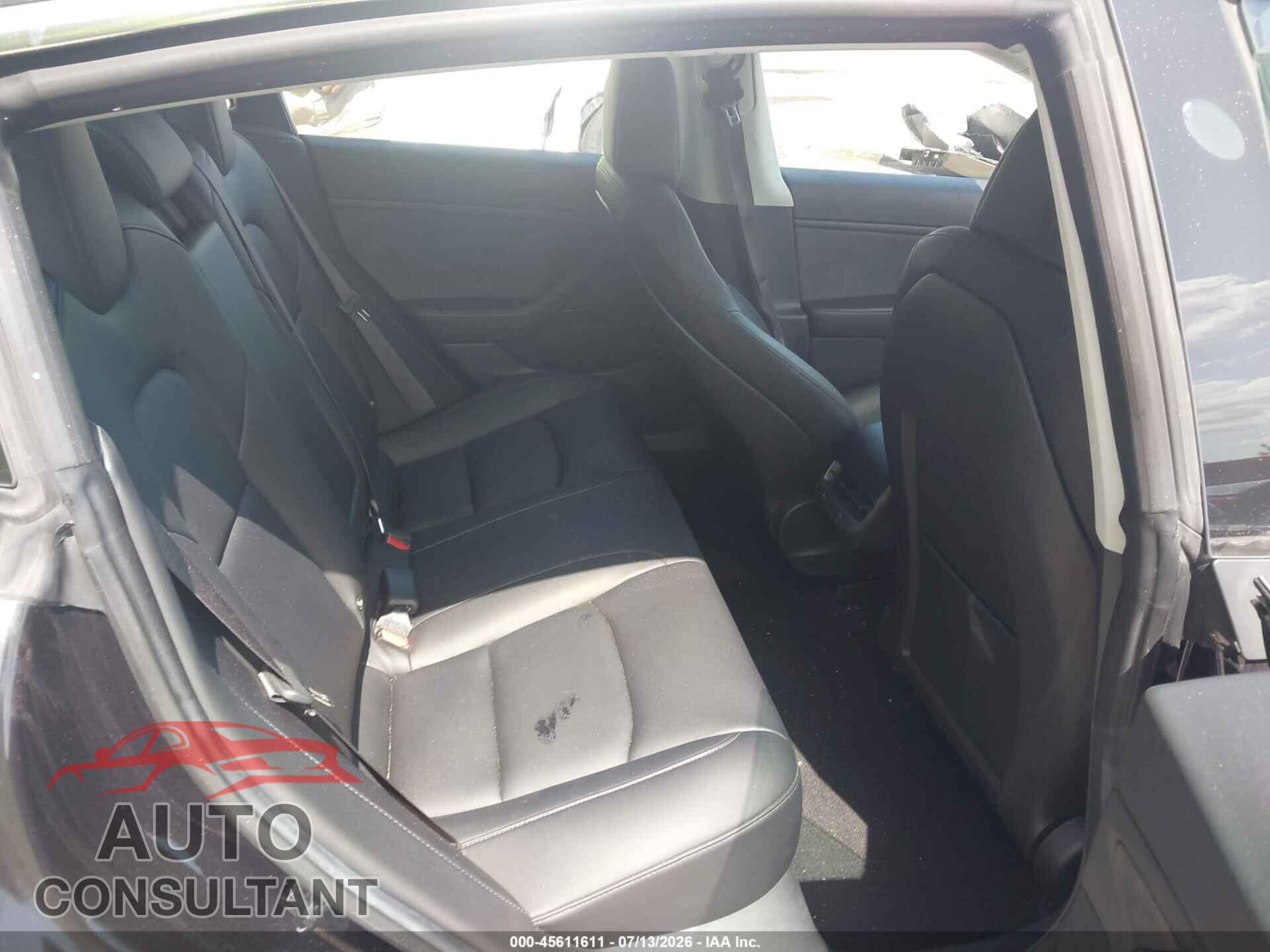 TESLA MODEL 3 2018 - 5YJ3E1EA0JF089108