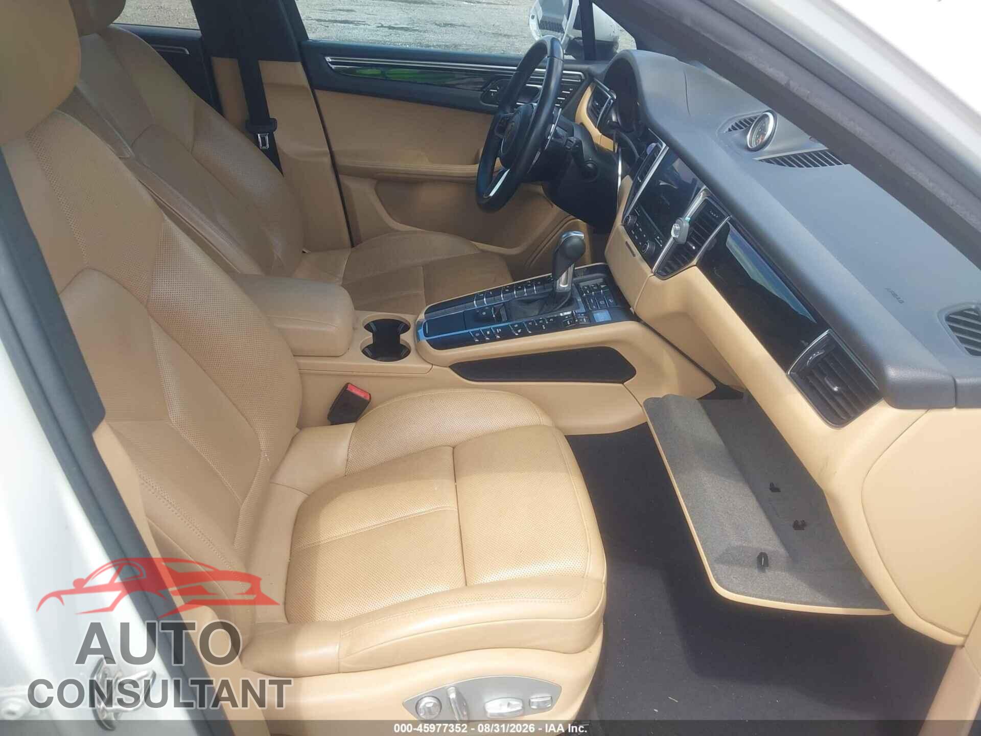 PORSCHE MACAN 2018 - WP1AA2A51JLB23215