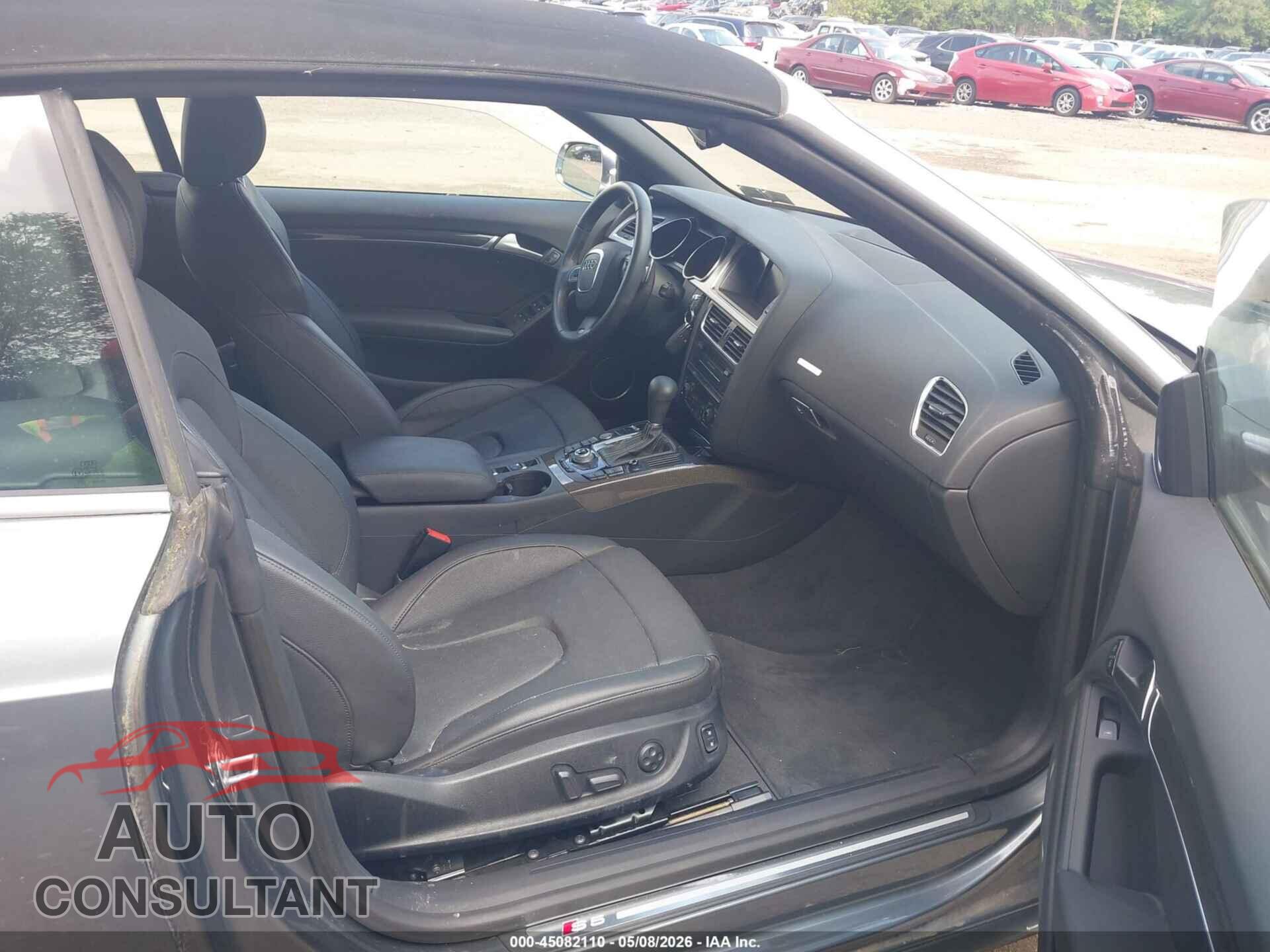 AUDI S5 2012 - WAUCGAFH3CN004124