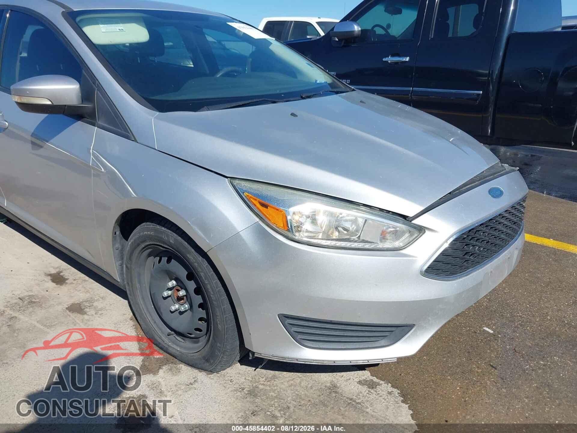 FORD FOCUS 2016 - 1FADP3K23GL387252