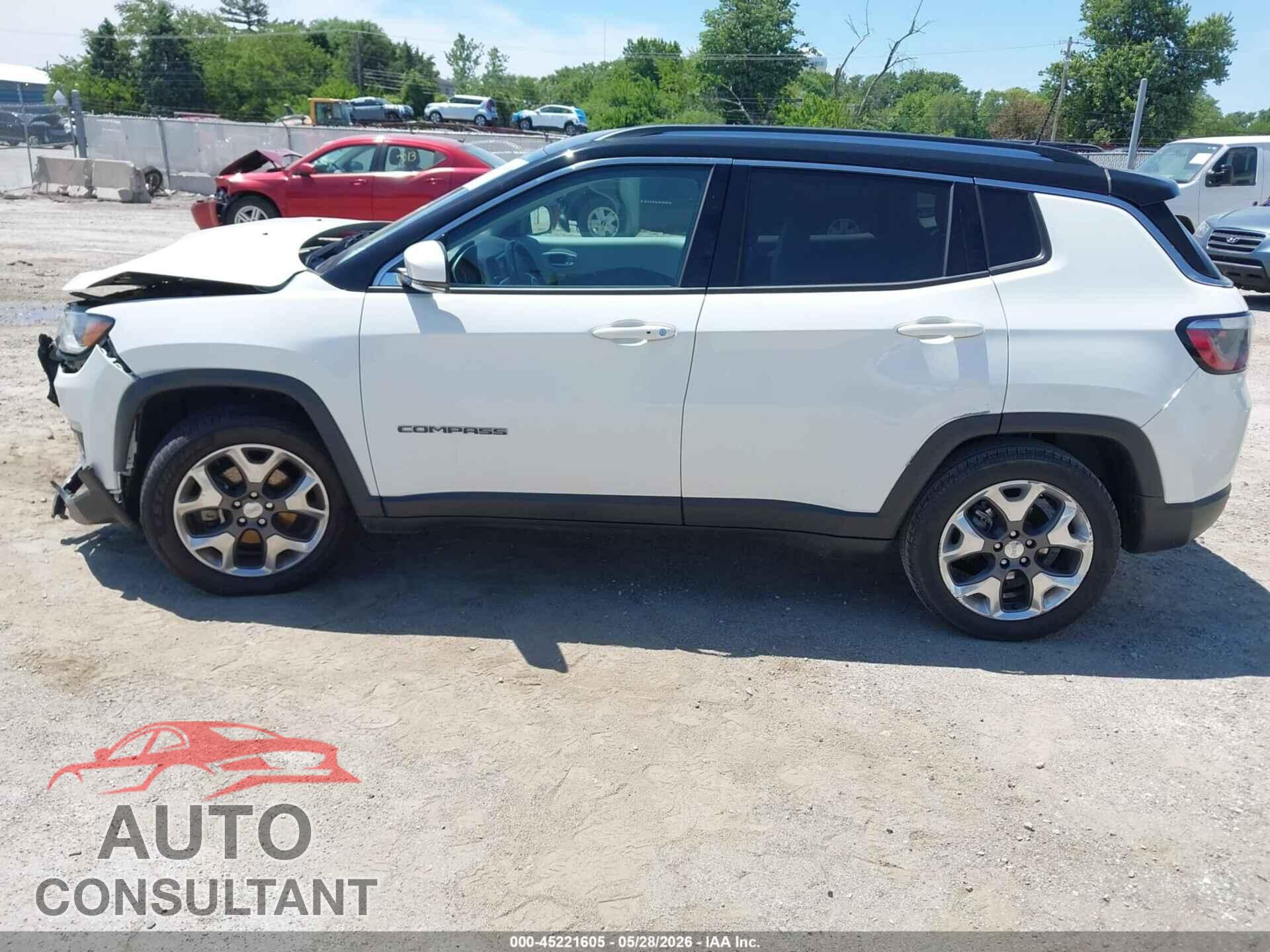 JEEP COMPASS 2018 - 3C4NJCCB5JT405924