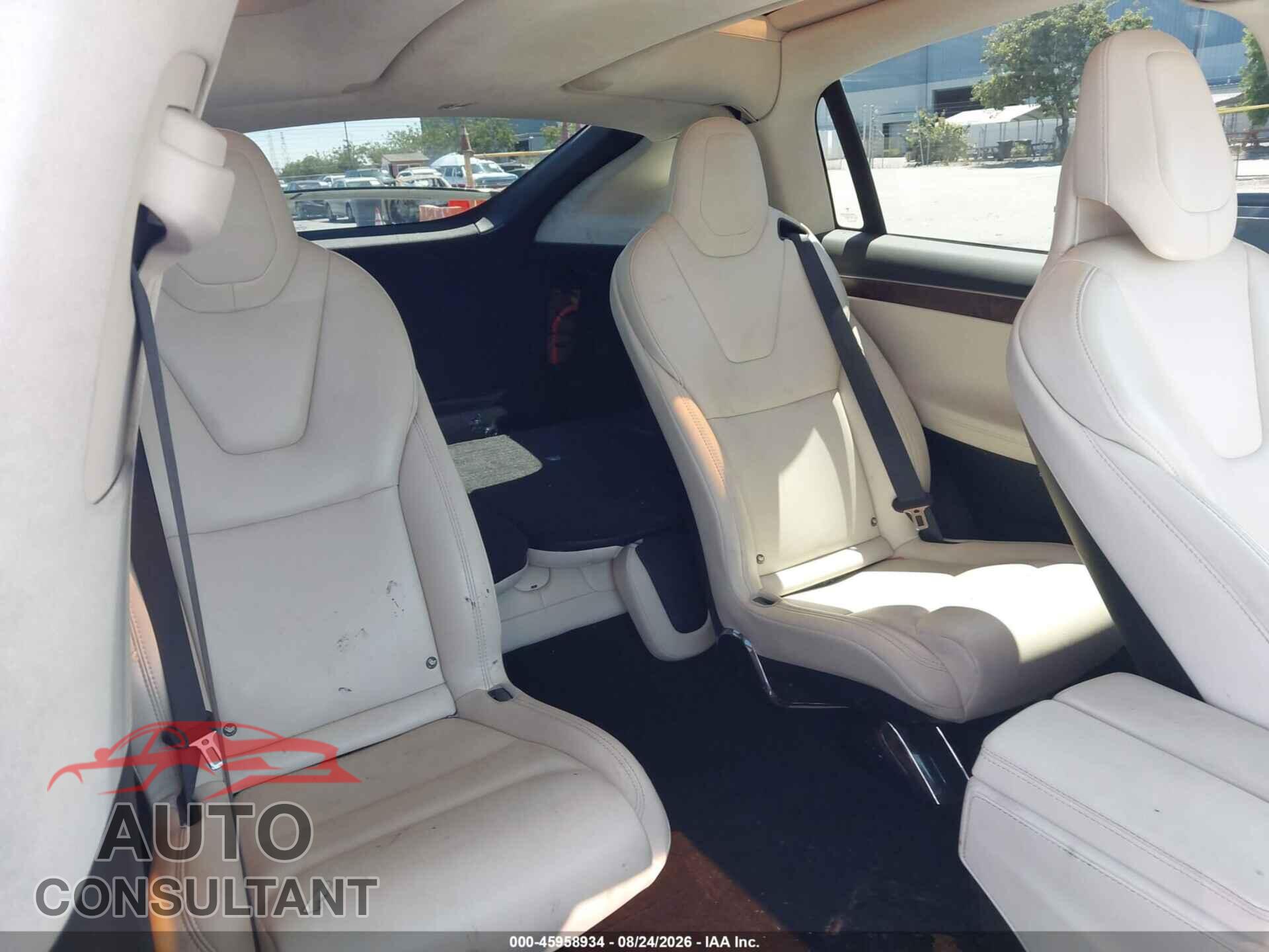 TESLA MODEL X 2017 - 5YJXCBE25HF078461