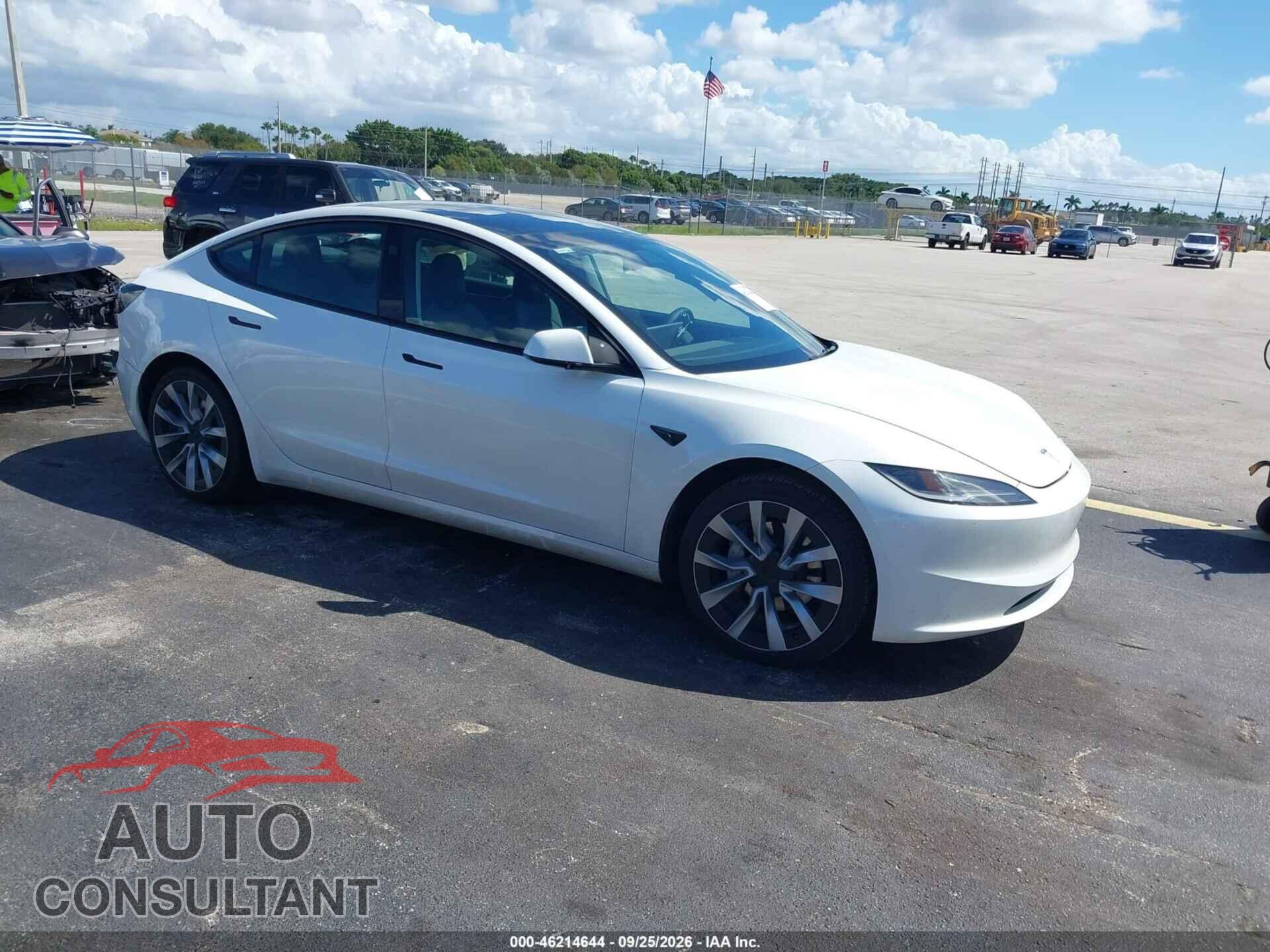TESLA MODELO 3 2024 - 5YJ3E1EA7RF750239