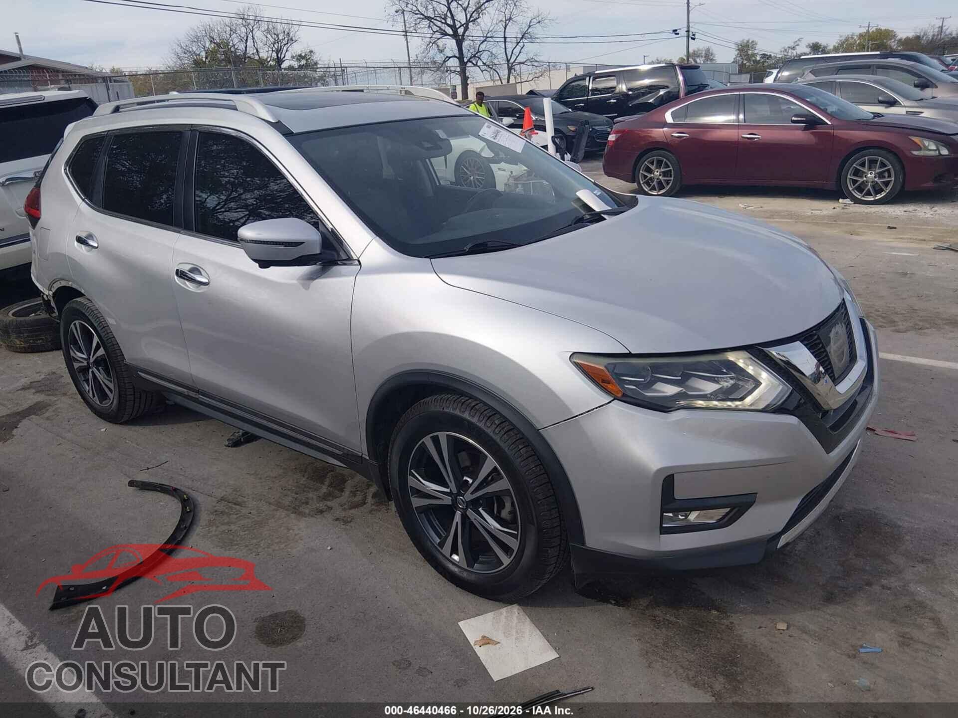NISSAN ROGUE 2017 - 5N1AT2MT4HC887569