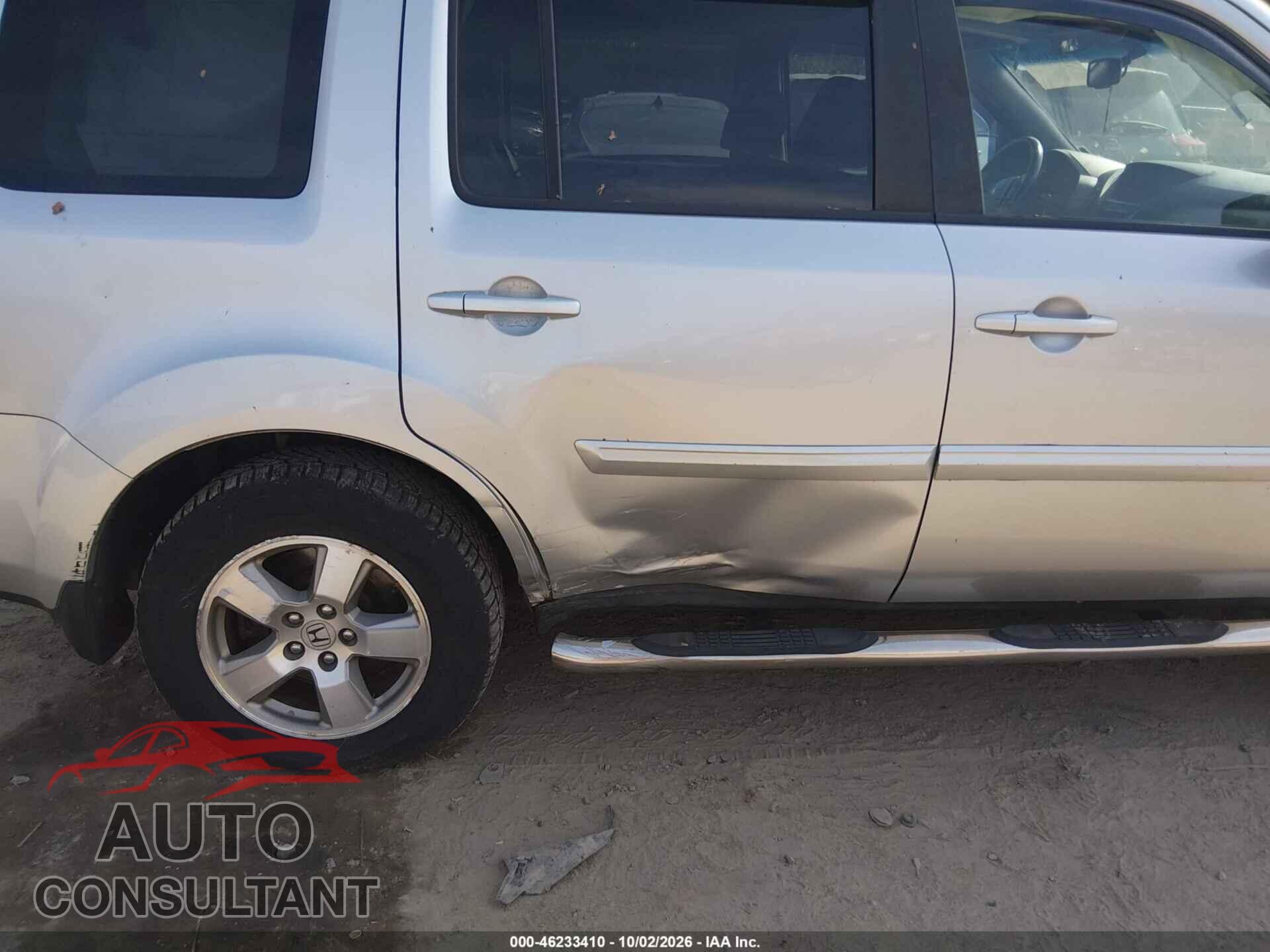 HONDA PILOT 2011 - 5FNYF4H56BB105199