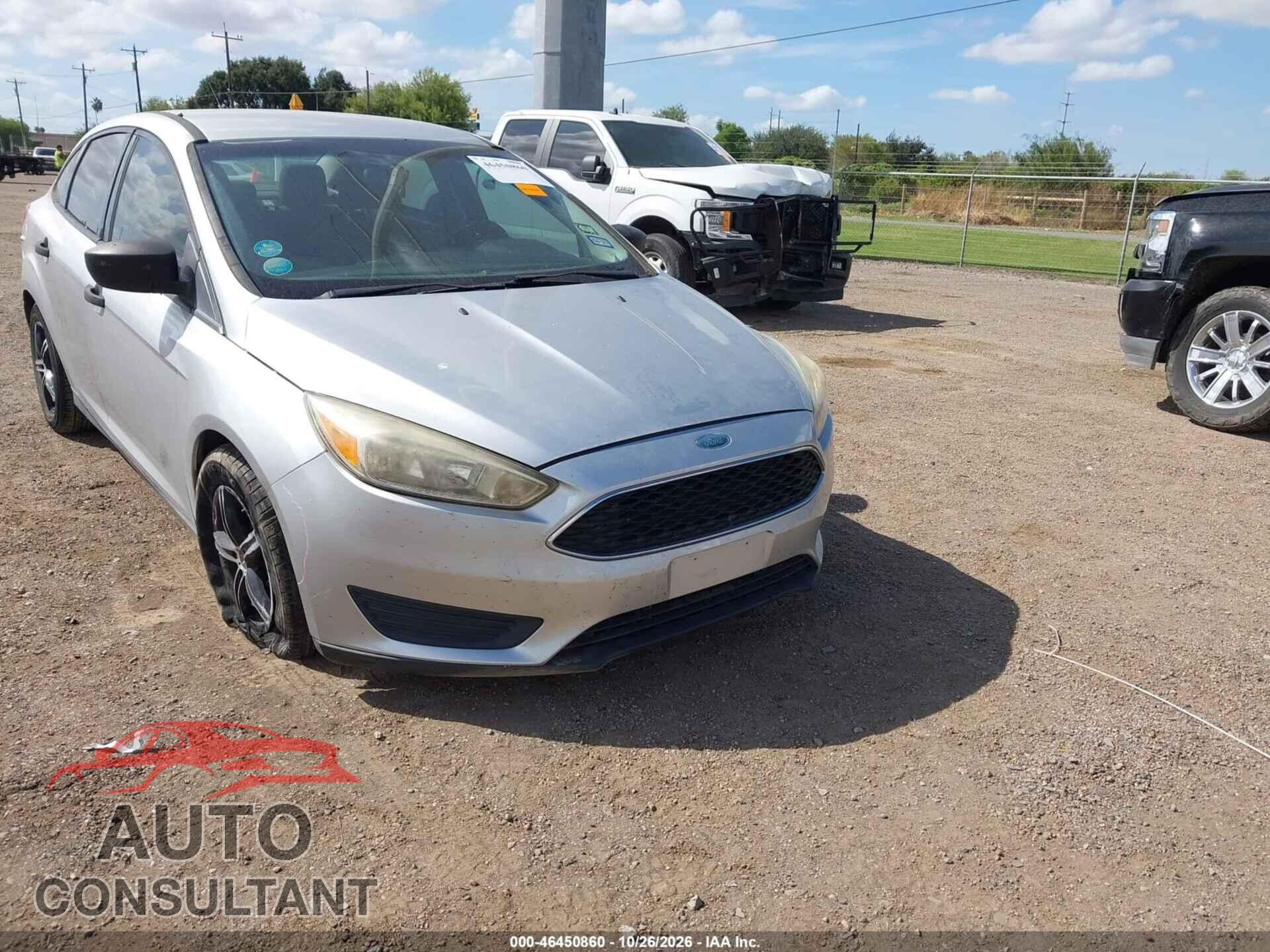 FORD FOCUS 2017 - 1FADP3E28HL328761
