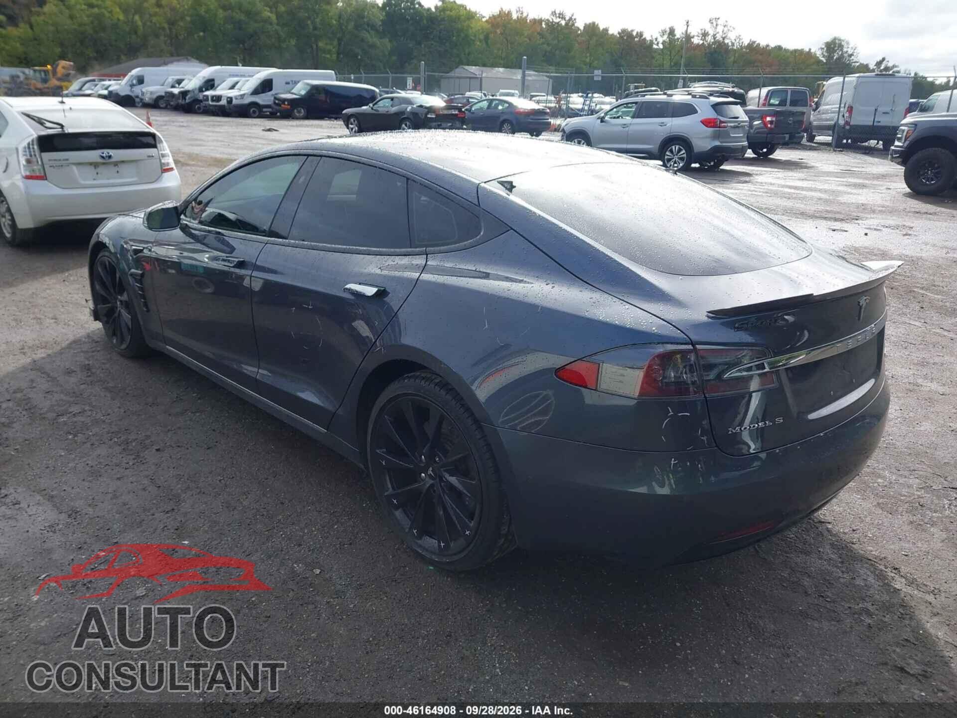 TESLA MODEL S 2017 - 5YJSA1E22HF199779
