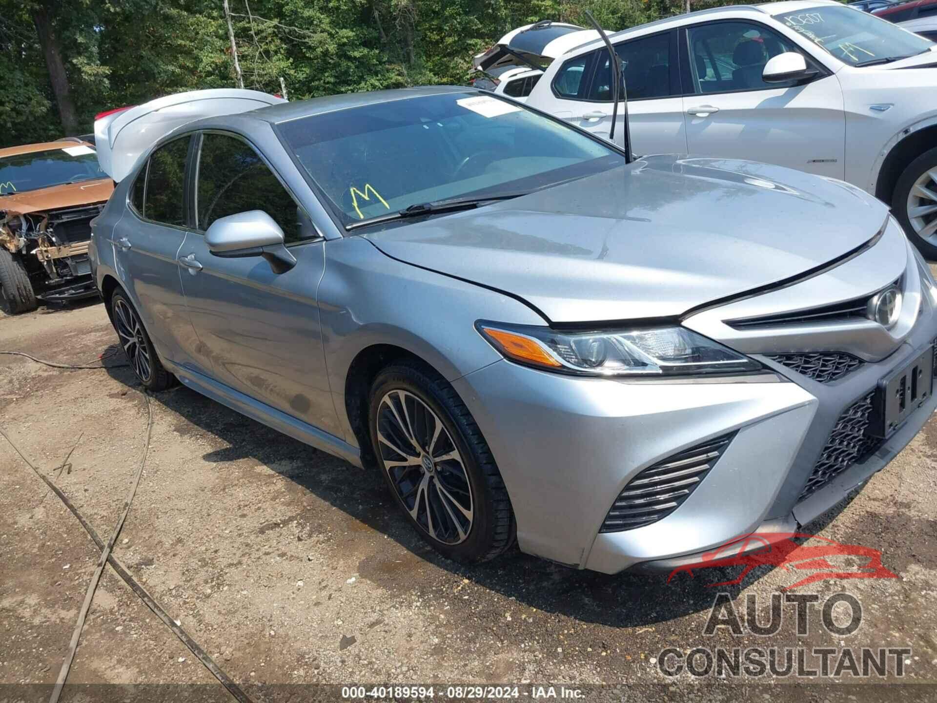 TOYOTA CAMRY 2020 - 4T1G11AK2LU867801