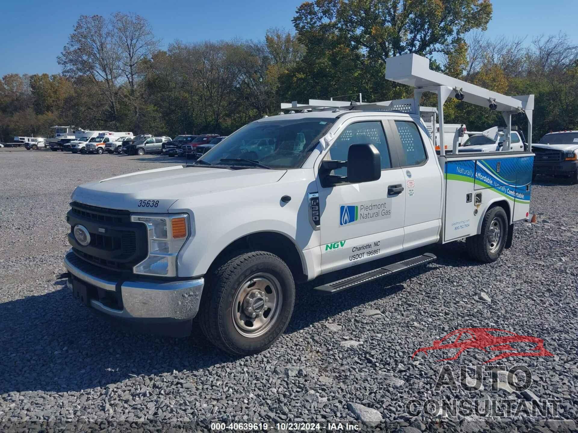 FORD F-350 2021 - 1FD8X3A62MED08651