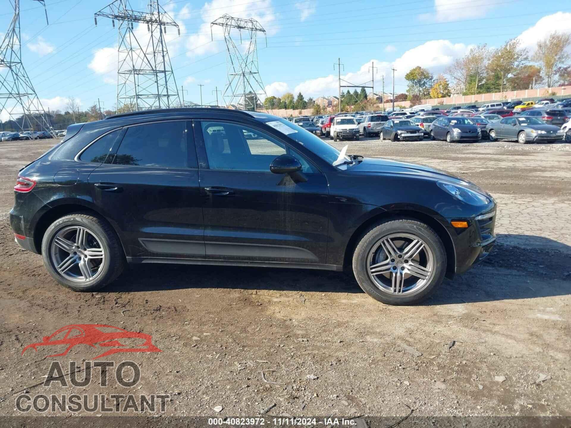 PORSCHE MACAN 2017 - WP1AA2A55HLB01566