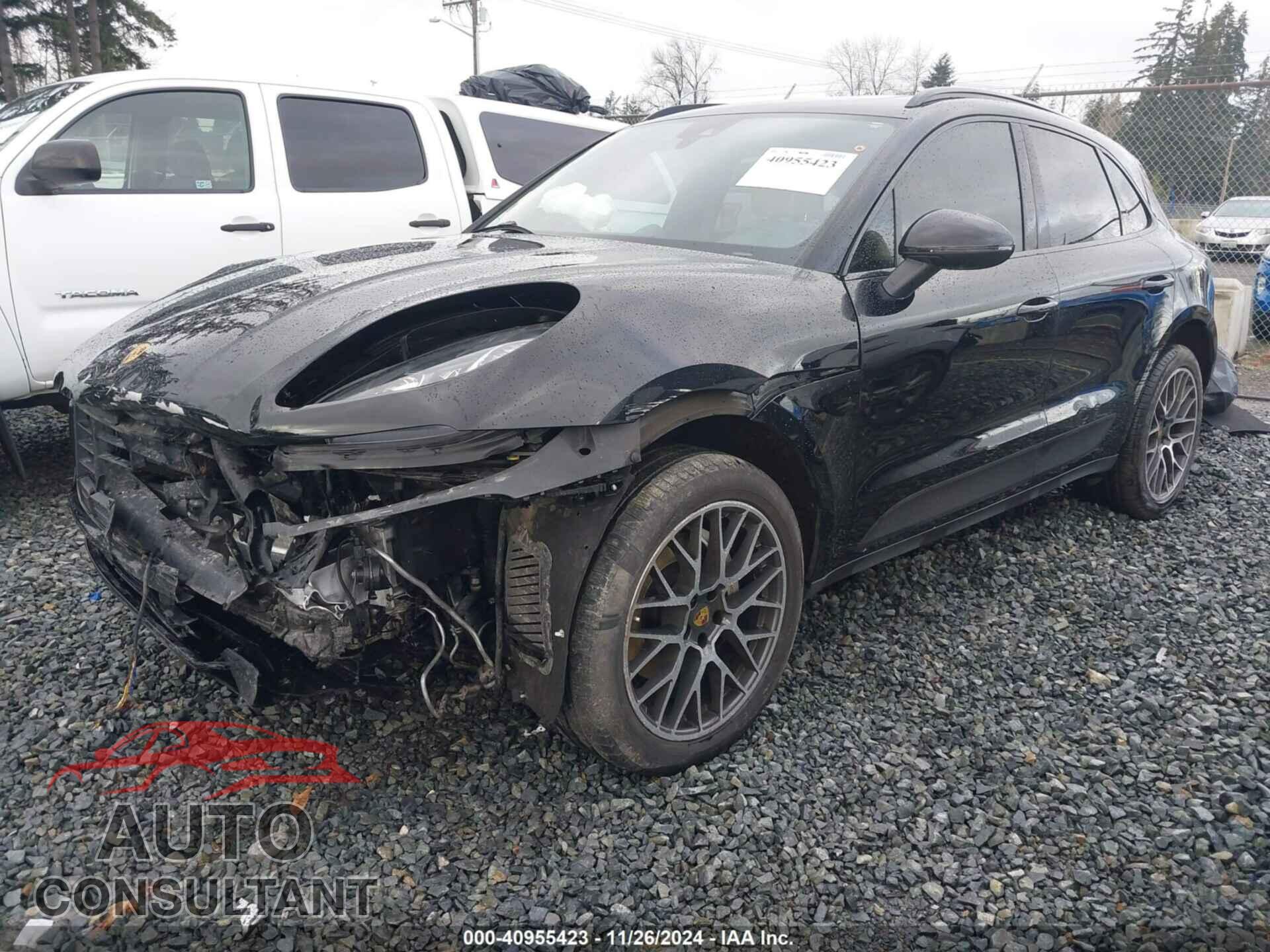 PORSCHE MACAN 2017 - WP1AB2A5XHLB16951
