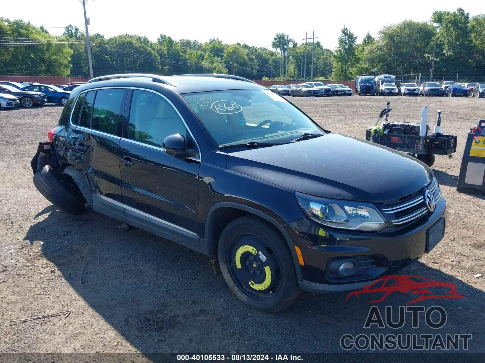 VOLKSWAGEN TIGUAN 2016 - WVGBV7AX3GW520632