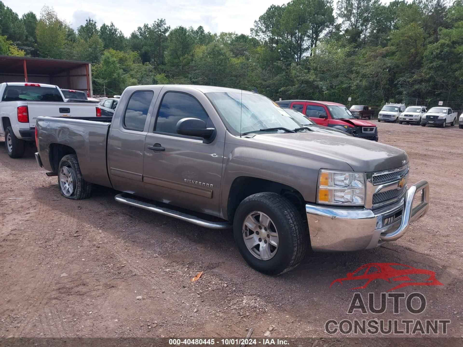 CHEVROLET SILVERADO 1500 2012 - 1GCRCSE08CZ259953