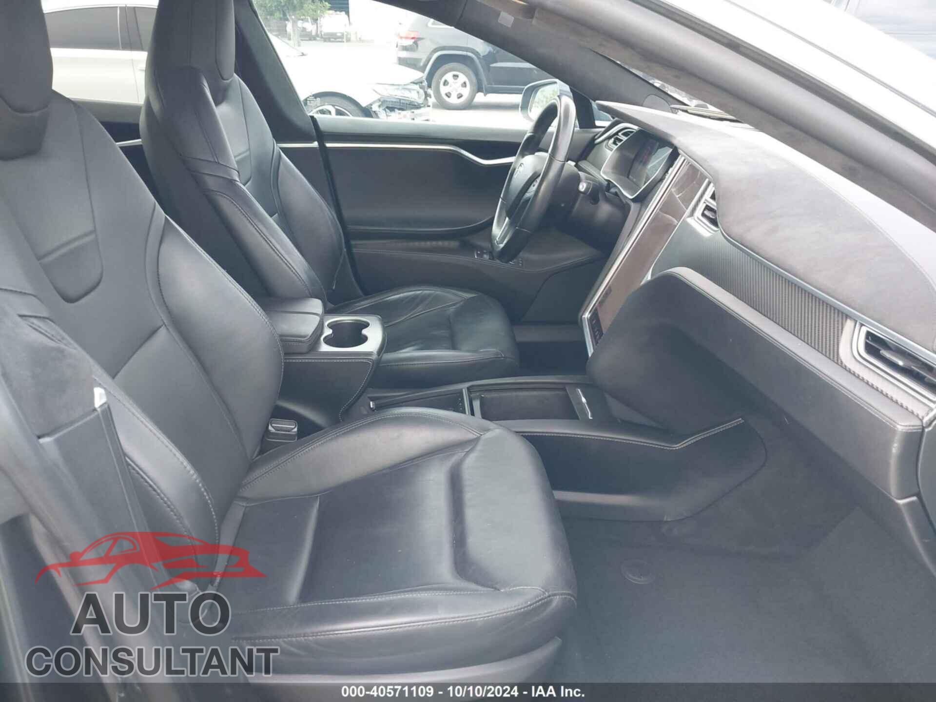 TESLA MODEL S 2016 - 5YJSA1E24GF149903