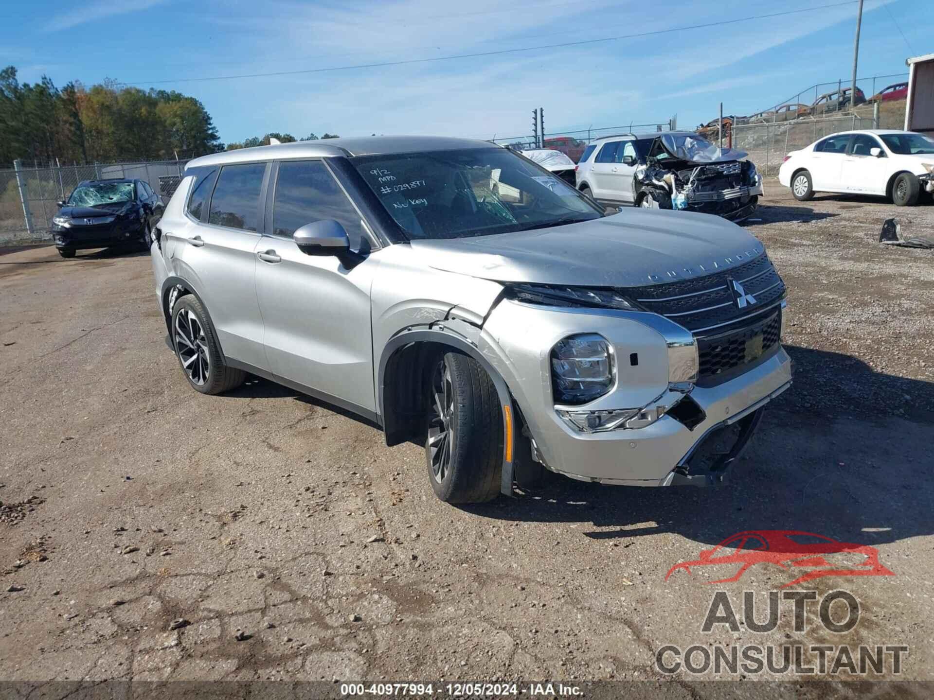 MITSUBISHI OUTLANDER 2022 - JA4J4UA85NZ029897
