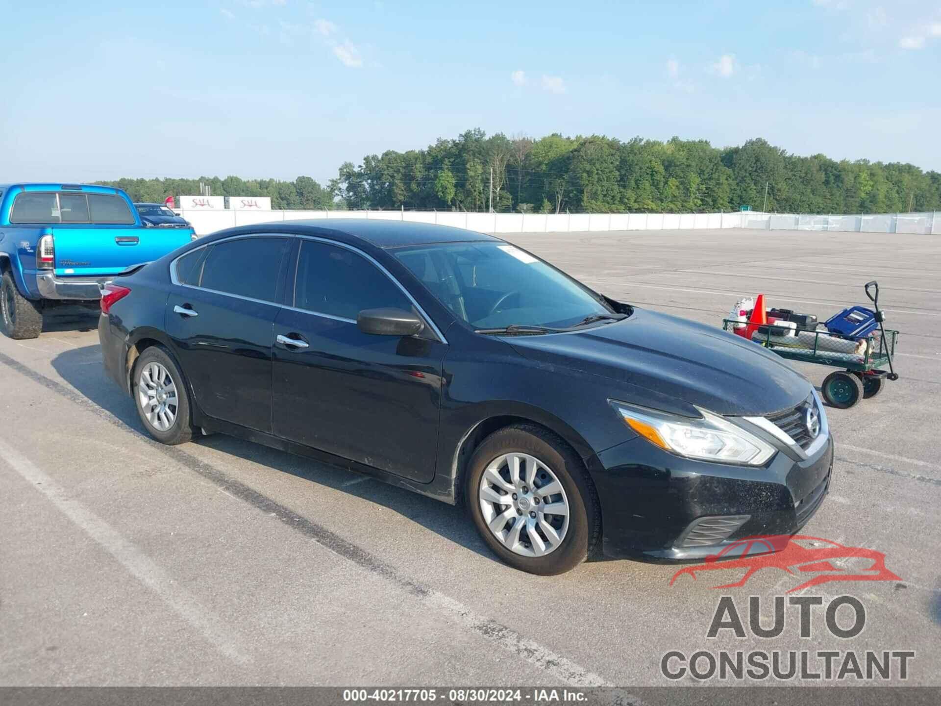 NISSAN ALTIMA 2017 - 1N4AL3AP4HN338045