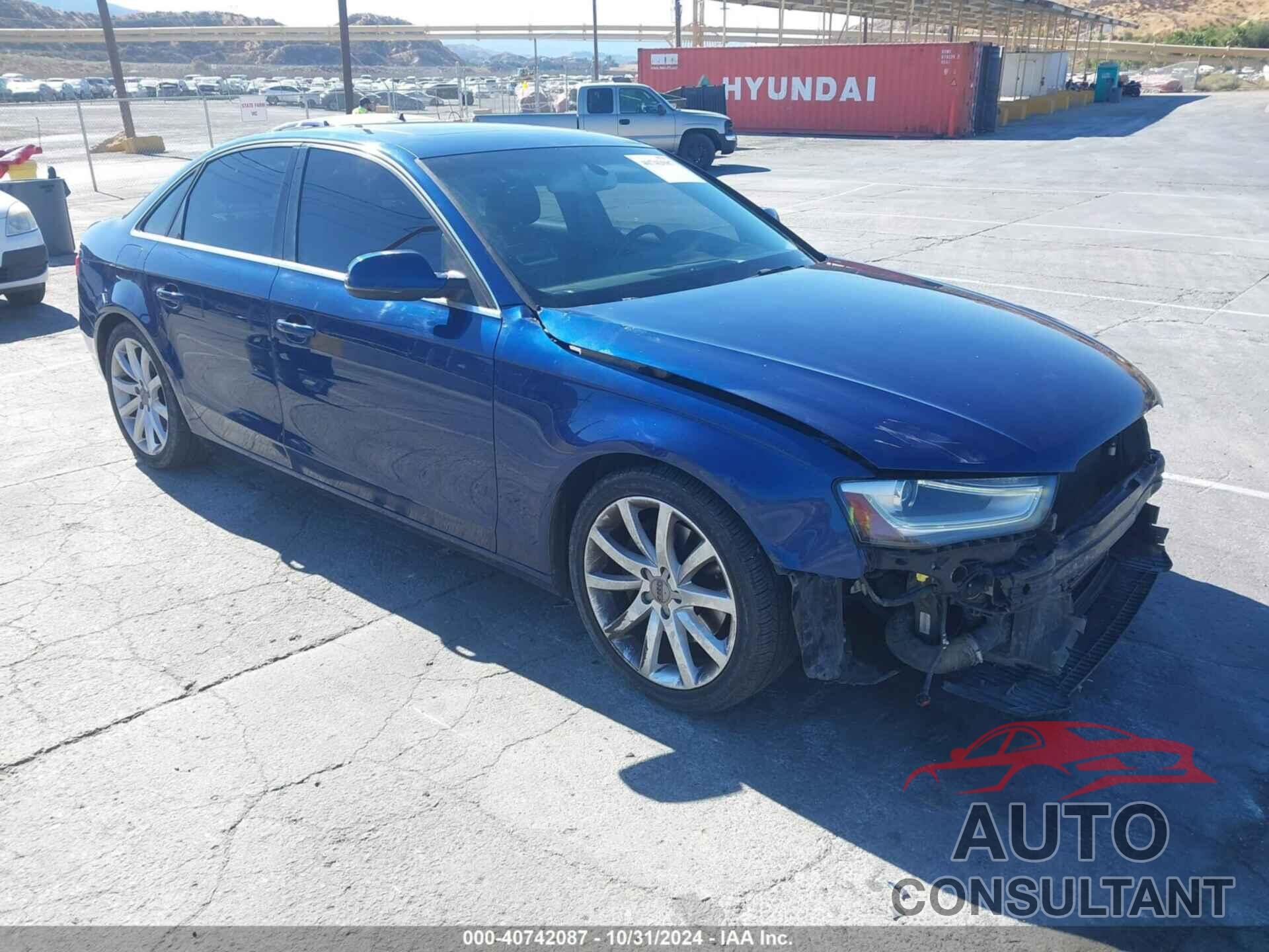 AUDI A4 2013 - WAUFFAFL1DN045969