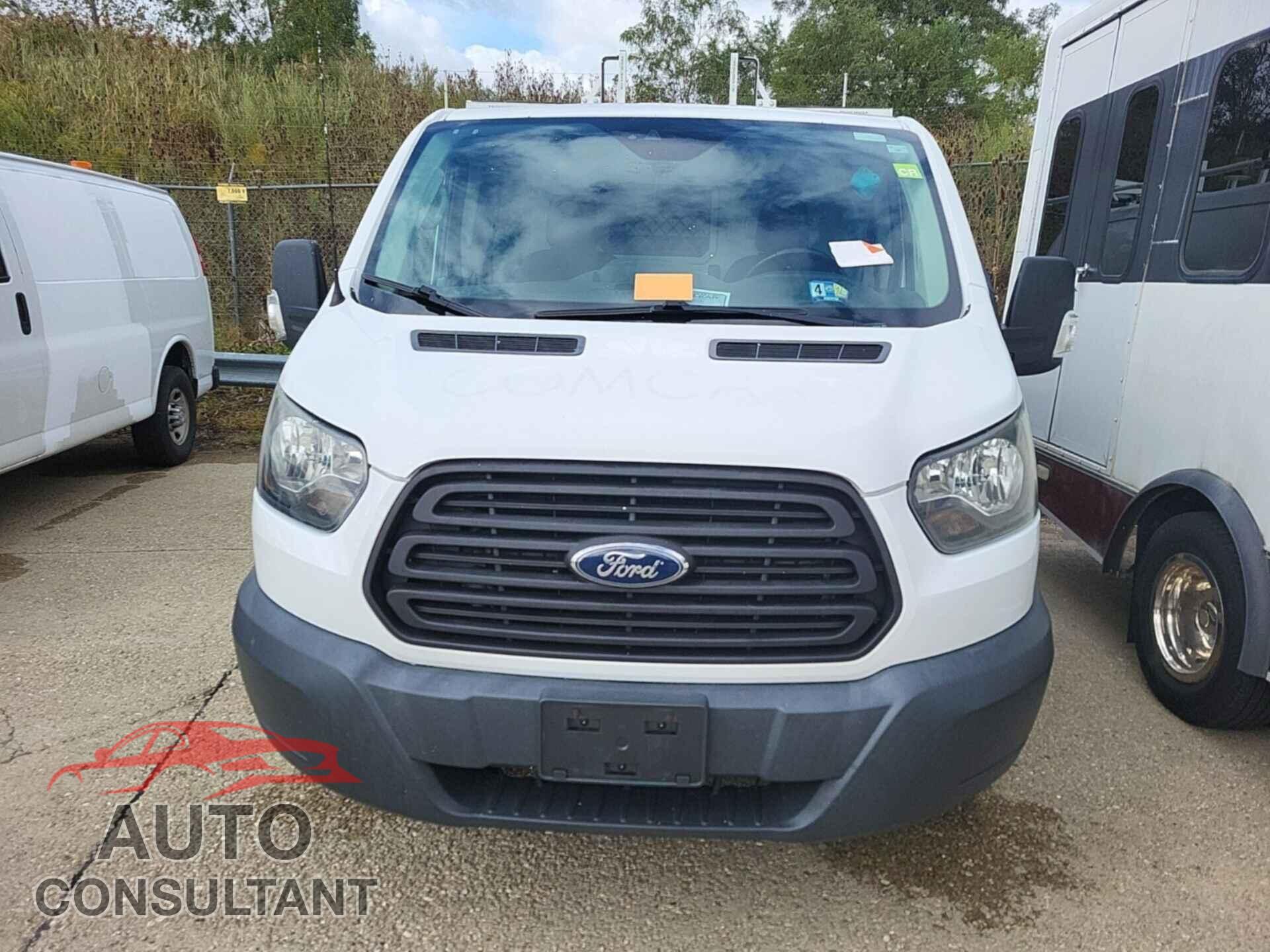 FORD TRANSIT 2016 - 1FTYR1YM9GKB55473