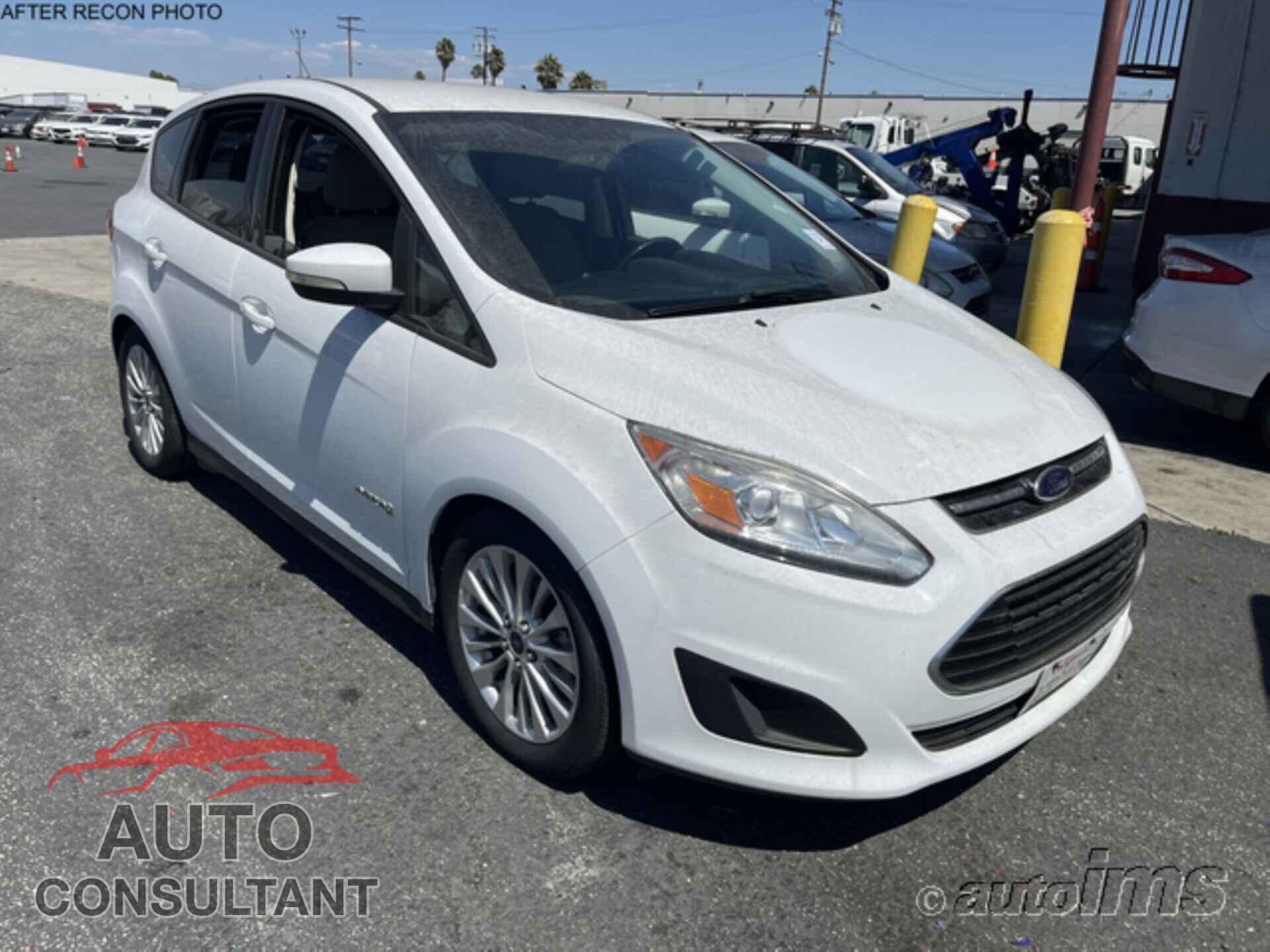 FORD C-MAX 2017 - 1FADP5AU3HL117339