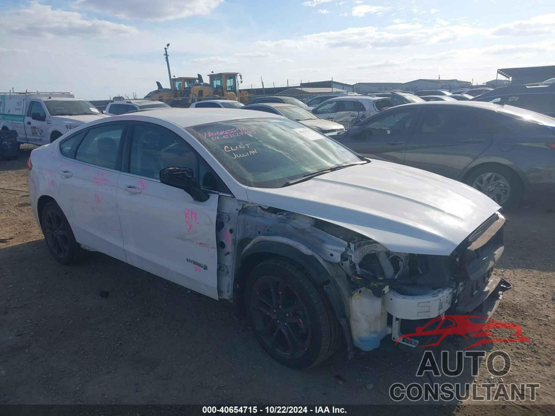 FORD FUSION HYBRID 2018 - 3FA6P0LU4JR103501